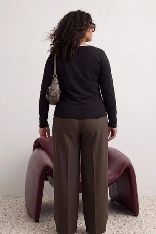 Bluza TBBAW27AF00034 - crna [djesi-src-453fd130e933fae90a3994da923da2d569508c0e2de616081a54fa029b267ec9]
