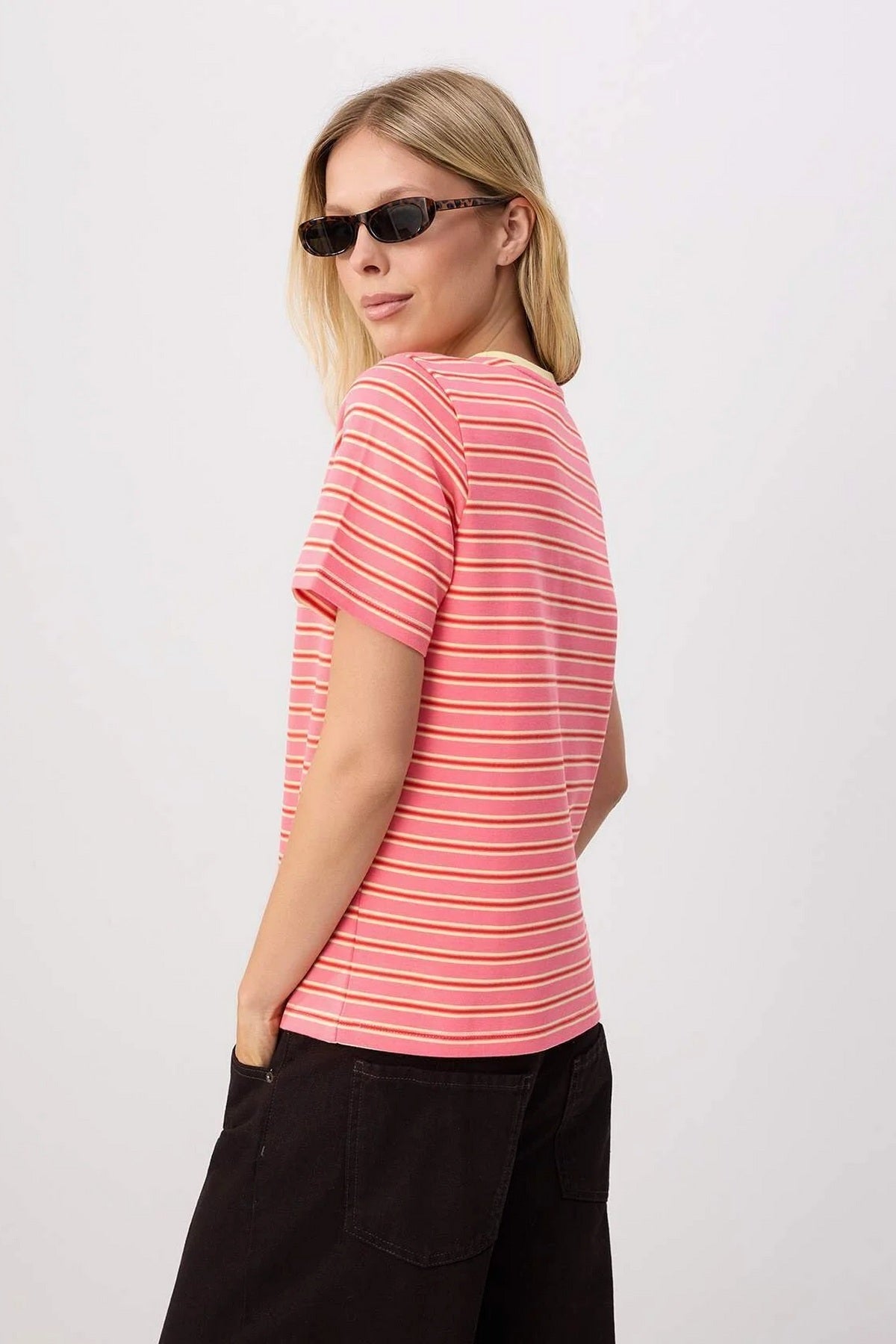 Majice TWOSS26TS00067 - roze [djesi-src-2ce28f51f937aa85831b34e862edaf2163d00ddb111c9fe9b5a5536b5ca60767]