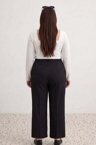 Pantalone TBBAW27AR00009 - crna [djesi-src-7eac5d023b27f854d6caedd34eddb05bff1b3e2b3d22dee377e8b07eb5bb22b4]
