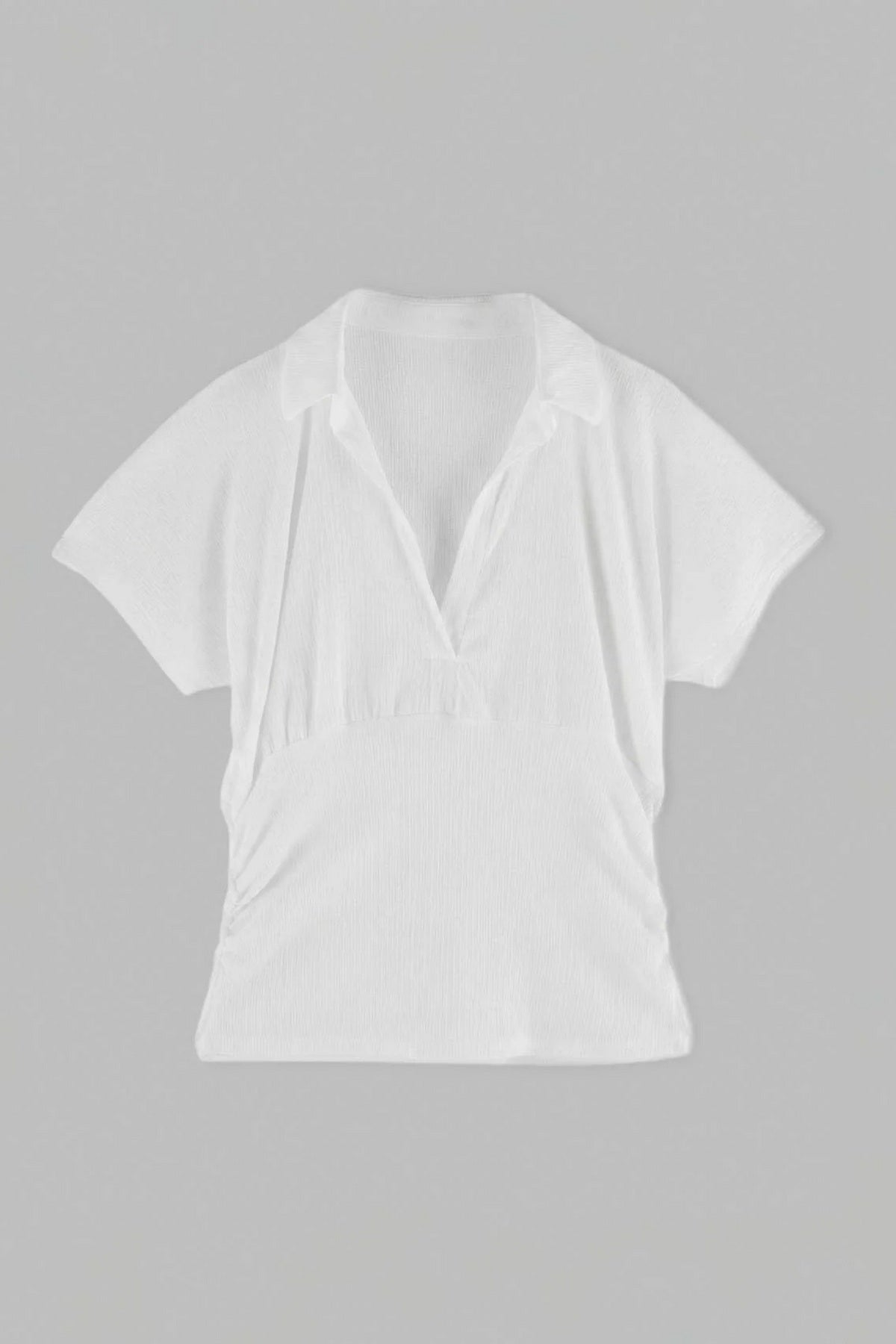 Bluza TBBSS26AF00264 - ekru [djesi-src-9951b77c8c0aa52c35ee759a53cab3c030b6f1e75742297466473a9ed6795405]