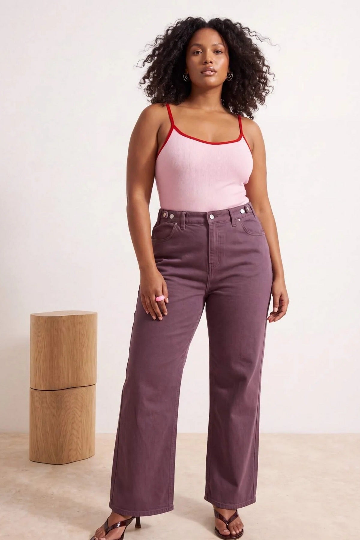 Pantalone TBBAW26AR00018 - ljubičasta [djesi-src-12c0b91aba5fa7b2d79eb641539377e091c85dde9a8d86f839a60977608b3656]