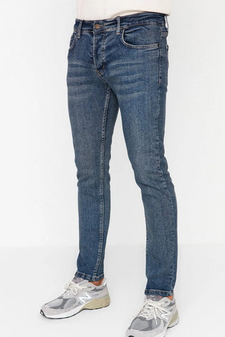 Jeans TMNAW23JE00047 - plava [djesi-src-0638d7675bc1b587ebf1fc182af35cf4cfb2fa2579d6dd7bbf31f55b16b3fc2c]