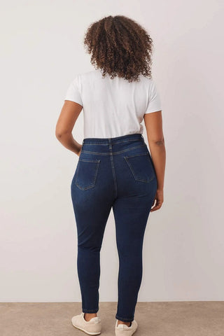 Jeans TBBAW23JE00000 - plava [djesi-src-ae4e785e2fc4ed5d2b1fae5c990da552f7eb434b83f3f3f1b6661791745d9aaa]