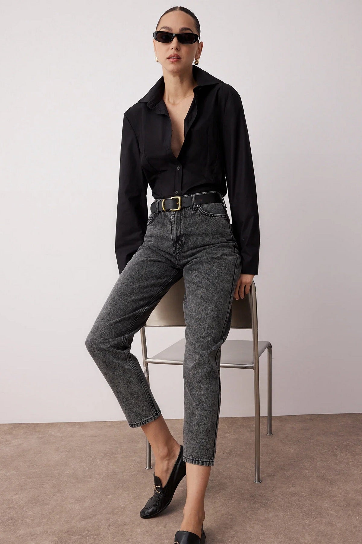 Jeans TWOSS23JE00067 - crna [djesi-src-af40fb9d22e45936c90662adf415f7ebb0e83cea89d3326c405c439d8f404e38]