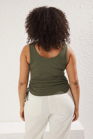 Potkošulja TBBSS25CV00002 - khaki [djesi-src-27f5132682456776ebe4035640e13943427b7d81cf0ab8f9461bbffac16ff5e6]