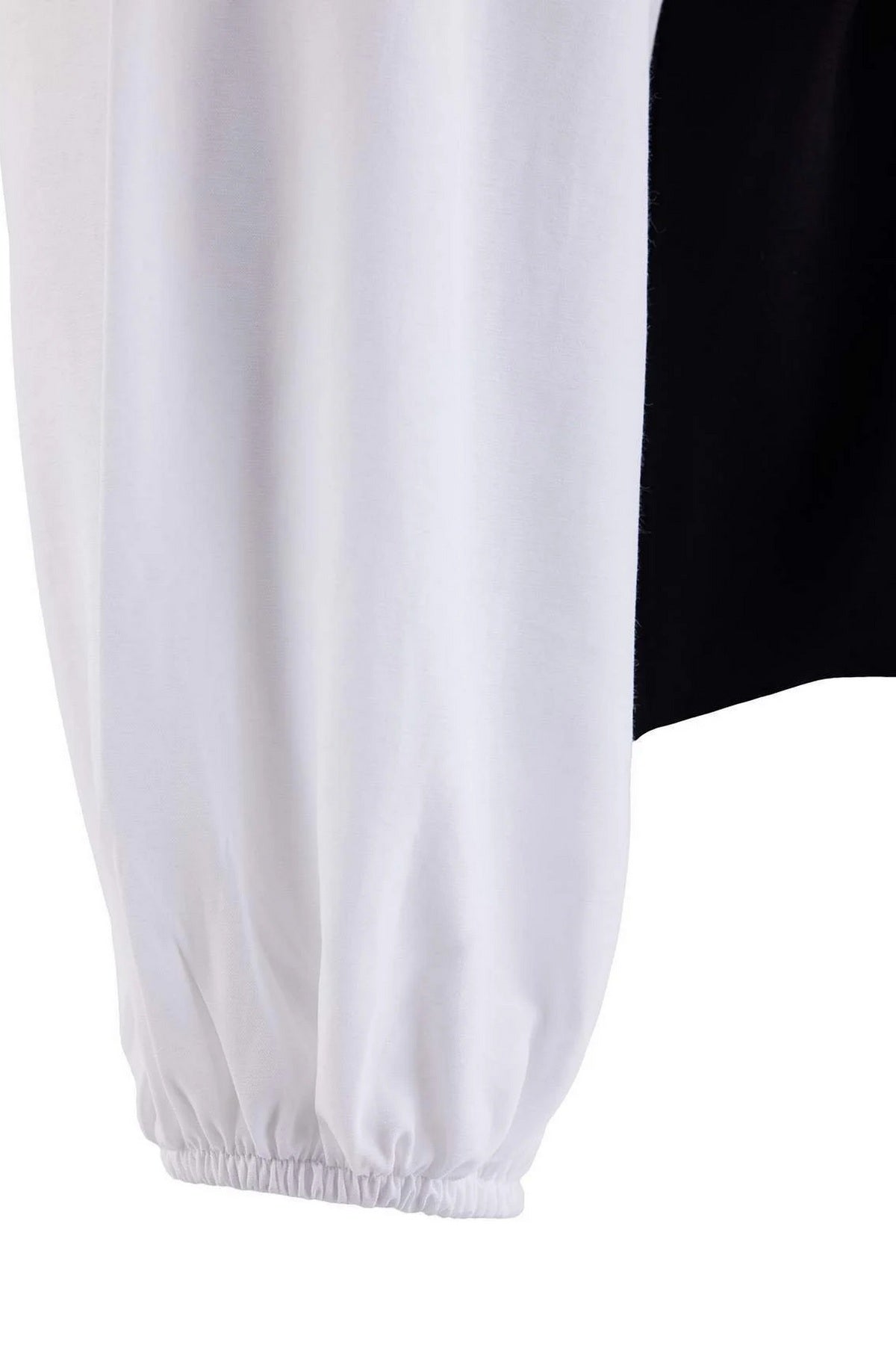 Bluza TBBAW27AF00004 - crna [djesi-src-0cadd0e40e87ca9407b8edb374c3274f3f47c39f34f9cb48a04d8ef92f33c84a]