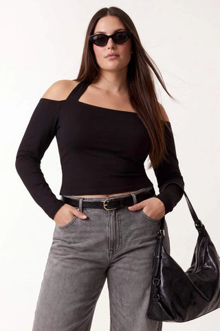 Bluza TBBAW27AF00025 - crna [djesi-src-fc9554ab7cb09eb67ff4d30d76563c2863938d92abeb47dbbeac20d0b27902c1]