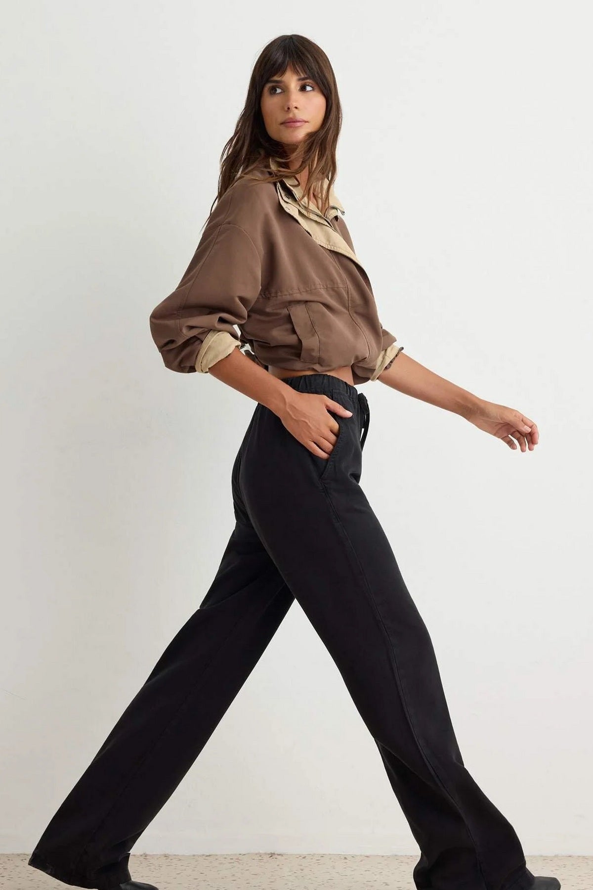 Jeans TWOSS24JE00203 - crna [djesi-src-cd7cd60b7c9723c4de514d60f5e45a669a62734537c855b6fc6421938435da62]