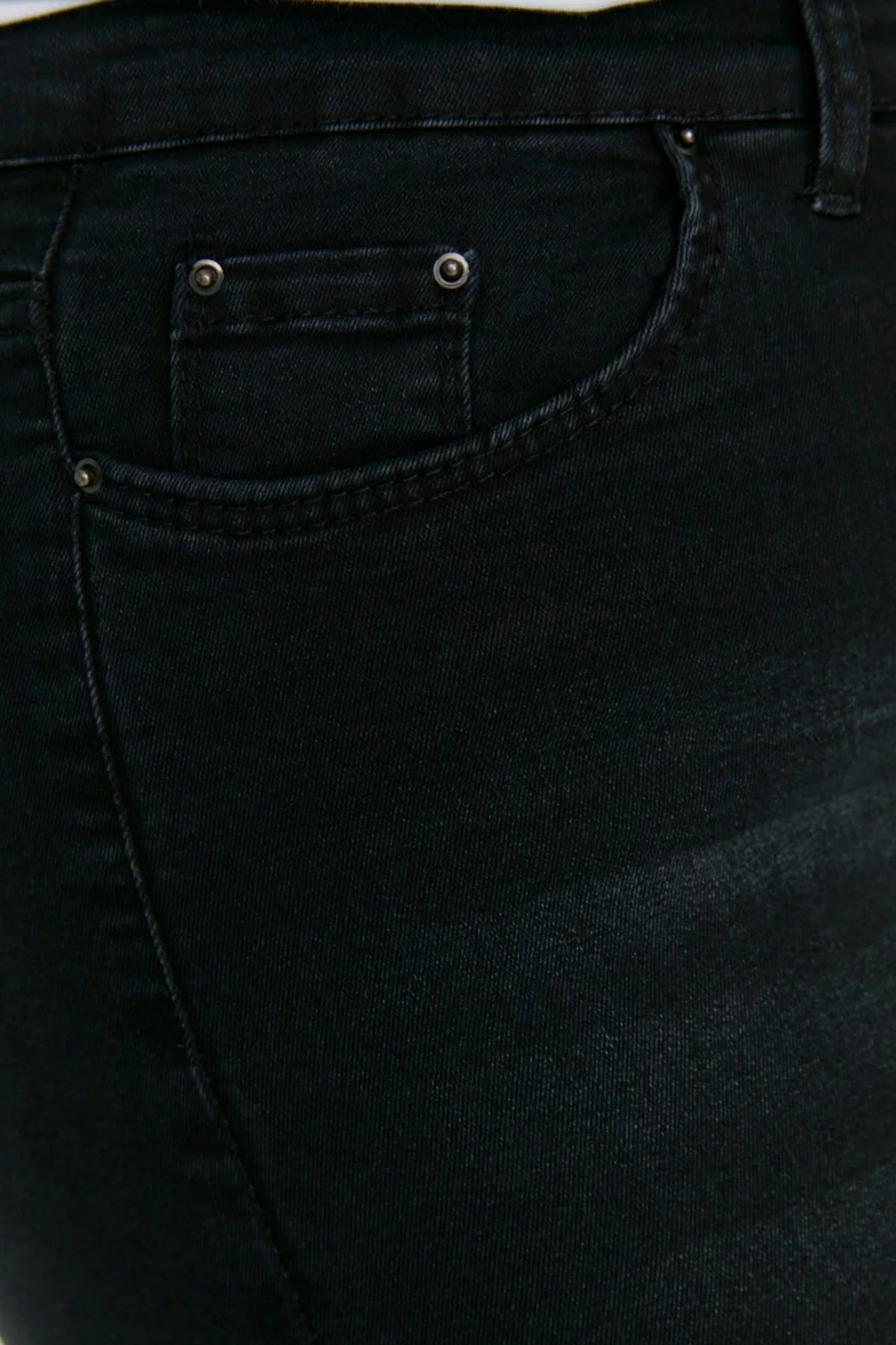Jeans TBBSS22JE0070 - crna [djesi-src-d3a84c25bb00b328b038e888d481d81188462f67872999d6e3e0c93712feeda1]