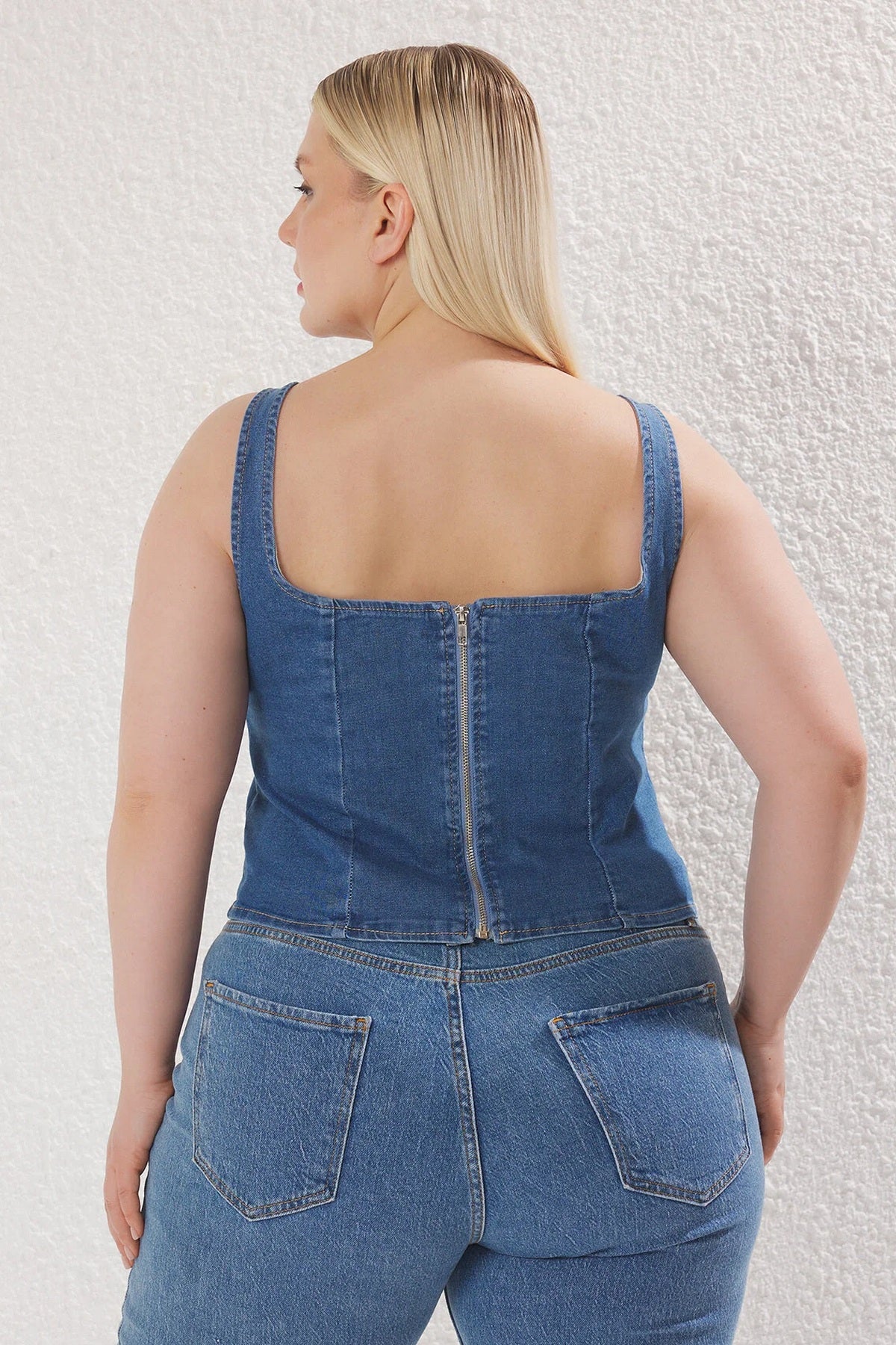 Bluze TBBSS25AF00103 - plava [djesi-src-8441dc13ef43f8bb7eeac8c320eb60e0367705d91bbf523155f403a37eec482e]