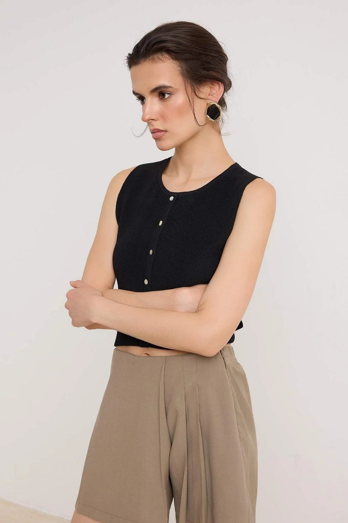 Šorts TWOSS26SR00235 - khaki [djesi-src-bd697e277ea8fd505e3b934e3ed7276494b71de2f96b7602e9d8e0505460be78]
