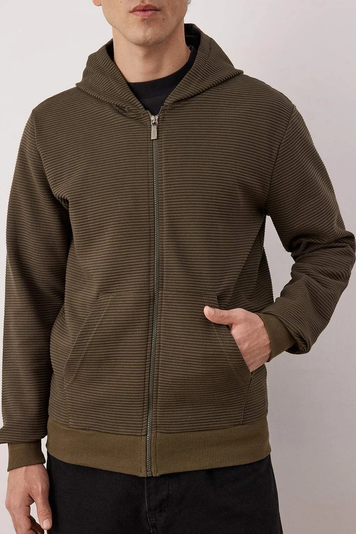Dukserica TMNAW26SW00067 - khaki [djesi-src-46aa4ffadfc57f287febd932fd187ff556f7ba7efa63902dbd8013f0223e0ad0]