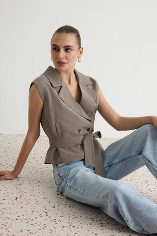 Prsluk TWOAW27YE00013 - khaki [djesi-src-f58d22e0895d09d368e52595ef62844f858b8d70d81520a3bf74d02302cfa6a1]