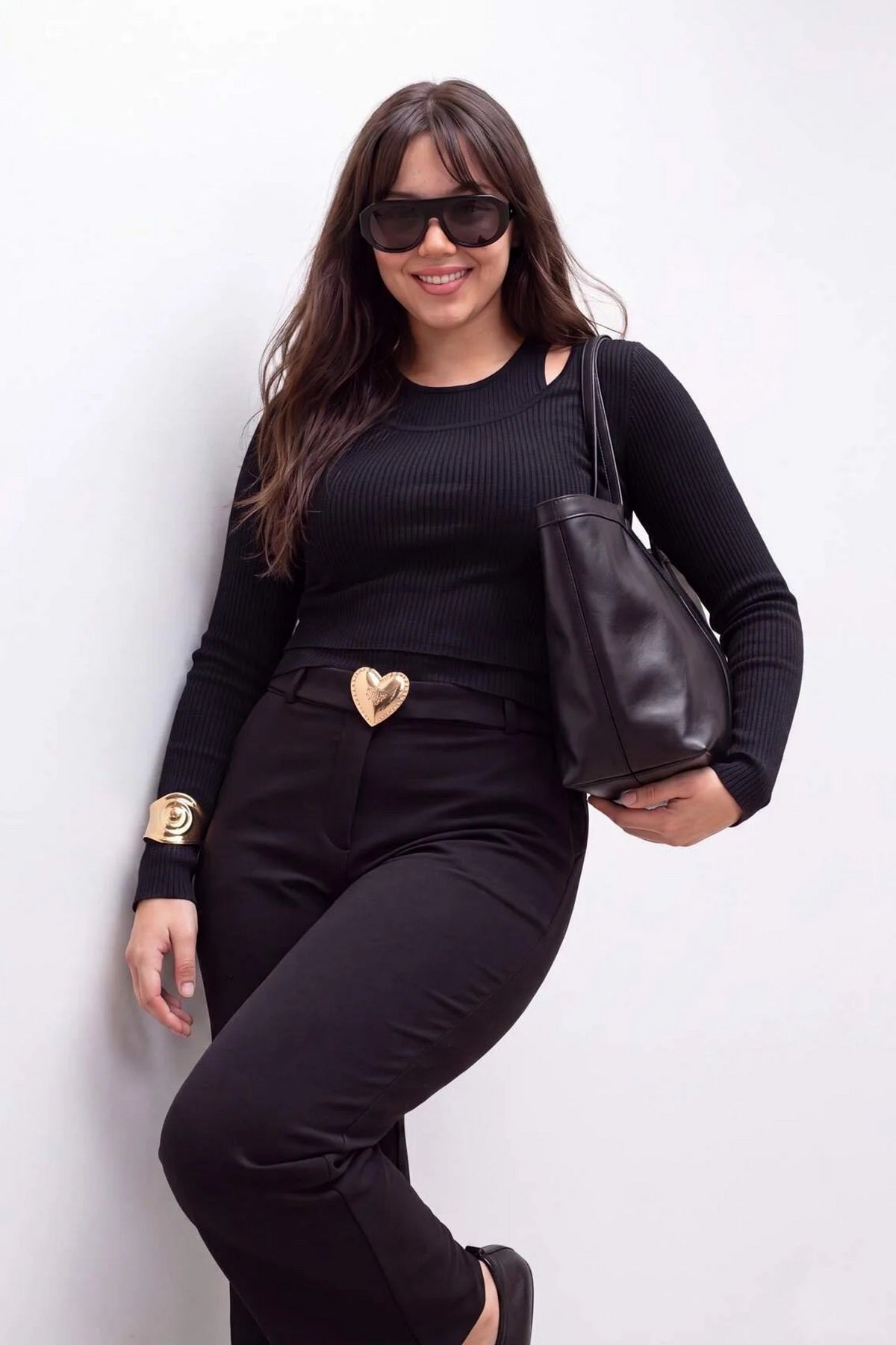 Pantalone TBBAW27AR00005 - crna [djesi-src-0d5919b3b50ef7f69134062fd9035a9c1be1962820ccf713e0f149d63a4ac170]