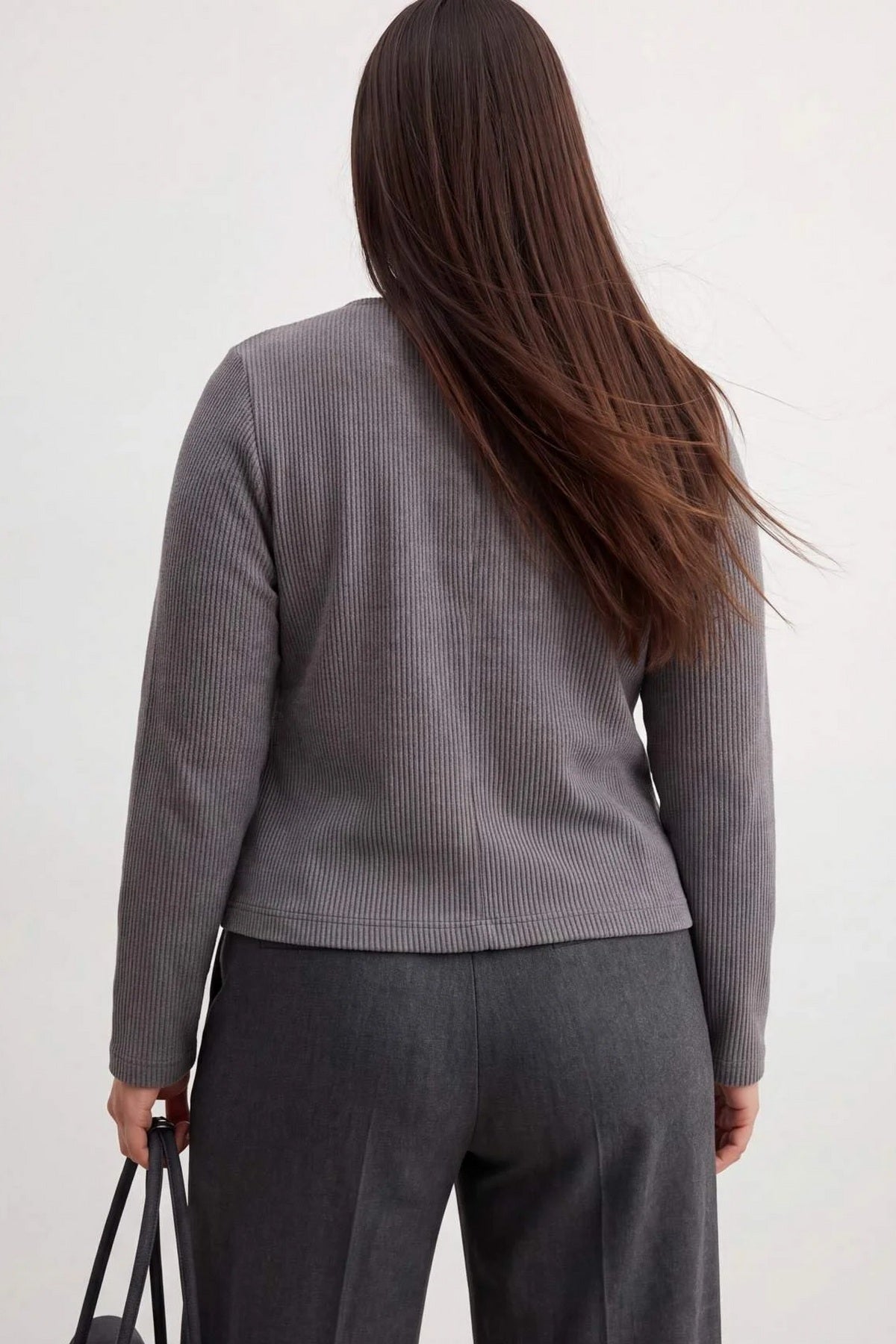Bluza TBBAW27AF00045 - siva [djesi-src-cc0ee44651d51d44a7bd6dd4f68b206143a653b4de8846dea631864e72a67b05]