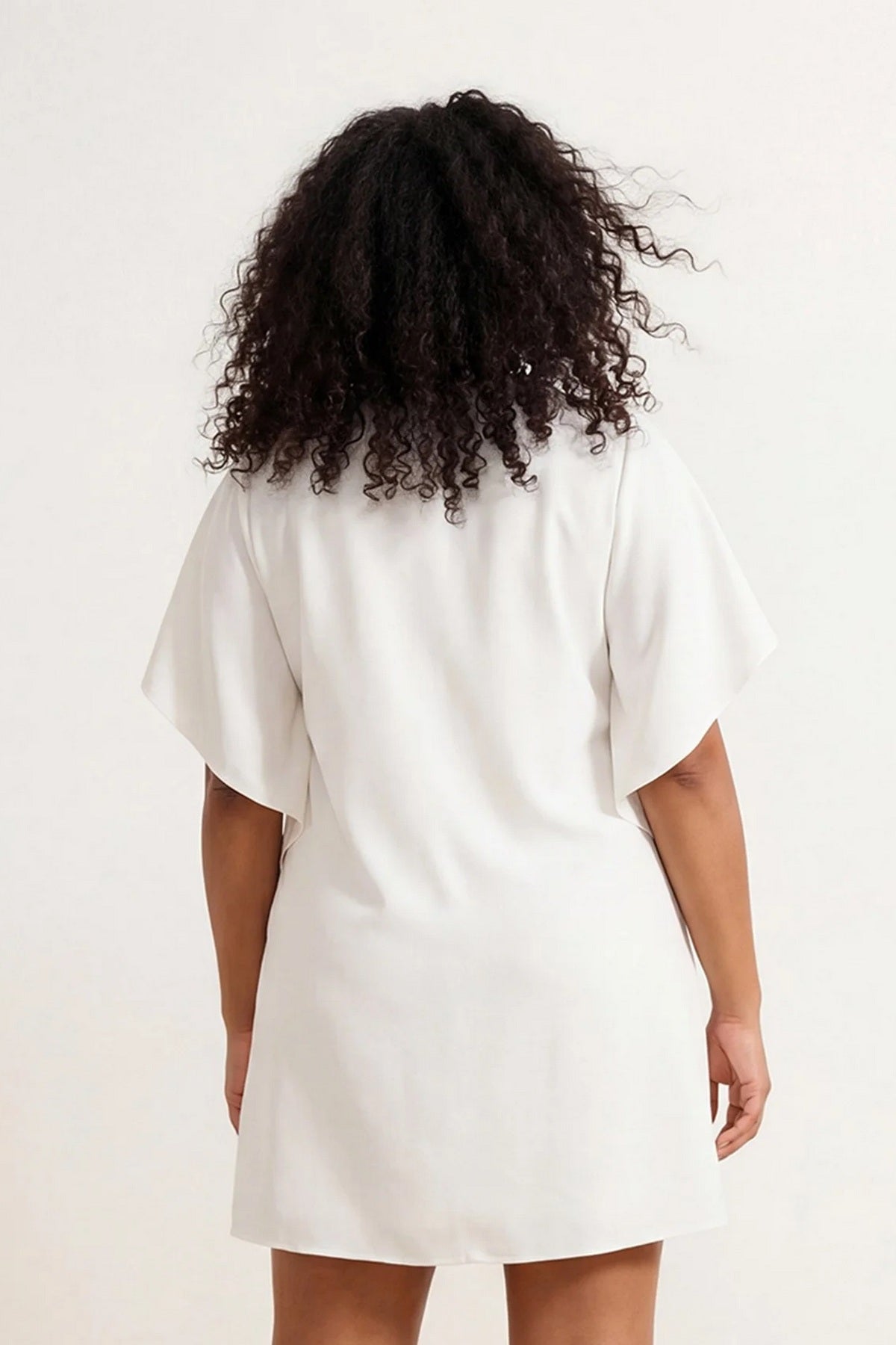 Kimono TBBSS26DE00004 - bijela [djesi-src-090783e98ec250ad38ef1d6912a22582e5f64c7a9f04ad6e7e42198284145ac8]