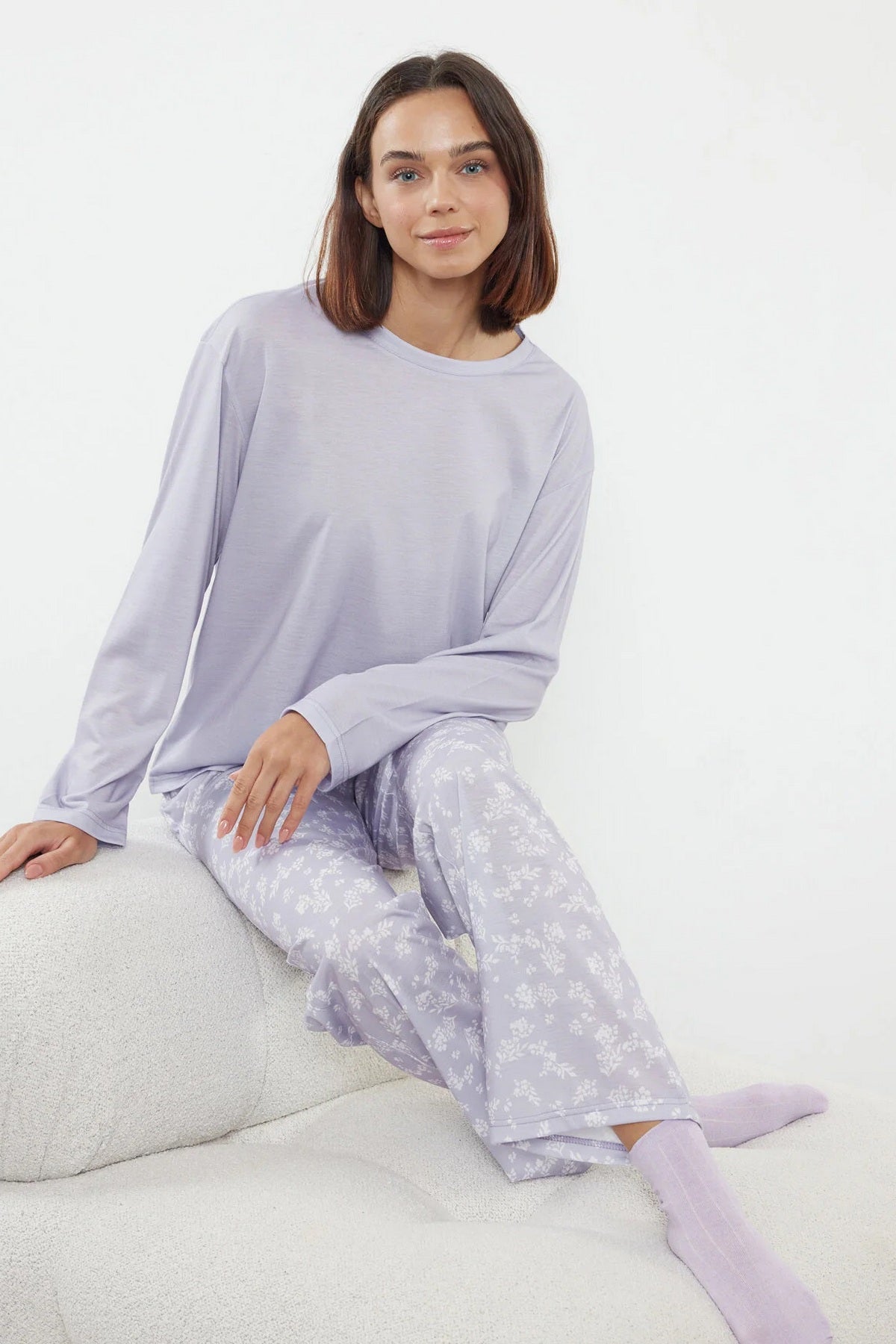 Pidžame THMAW25PT00187 - lila [djesi-src-2e917447b7dcdeb744f780cfe1b0b0d3dd8e6da32be0815def5f69a156ab0edb]