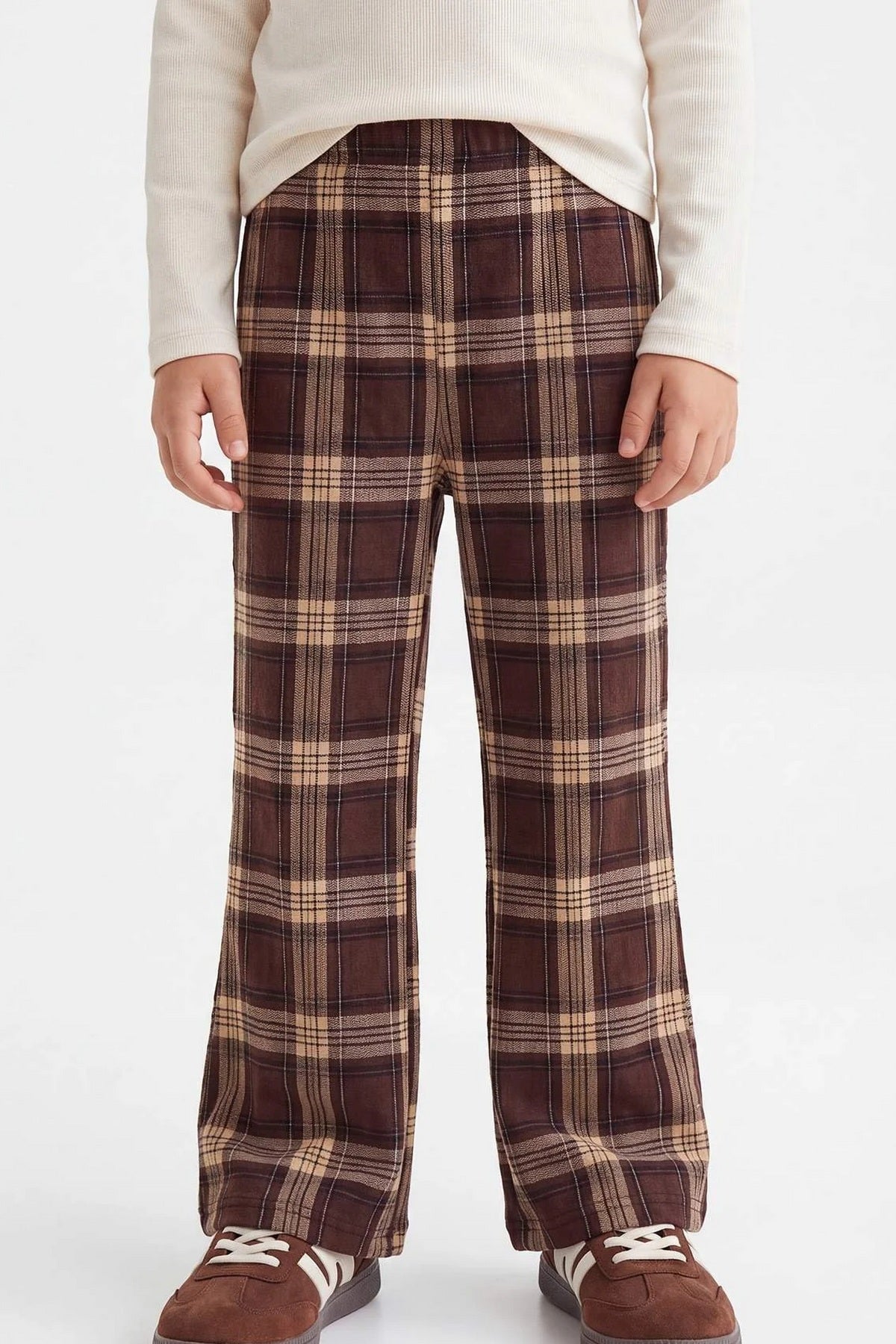 Pantalone TKDAW27PL00010 - braon [djesi-src-49db942b2d9a145aaafd3b2f6919542ece8c20394f2115cba78522fbaa54c487]