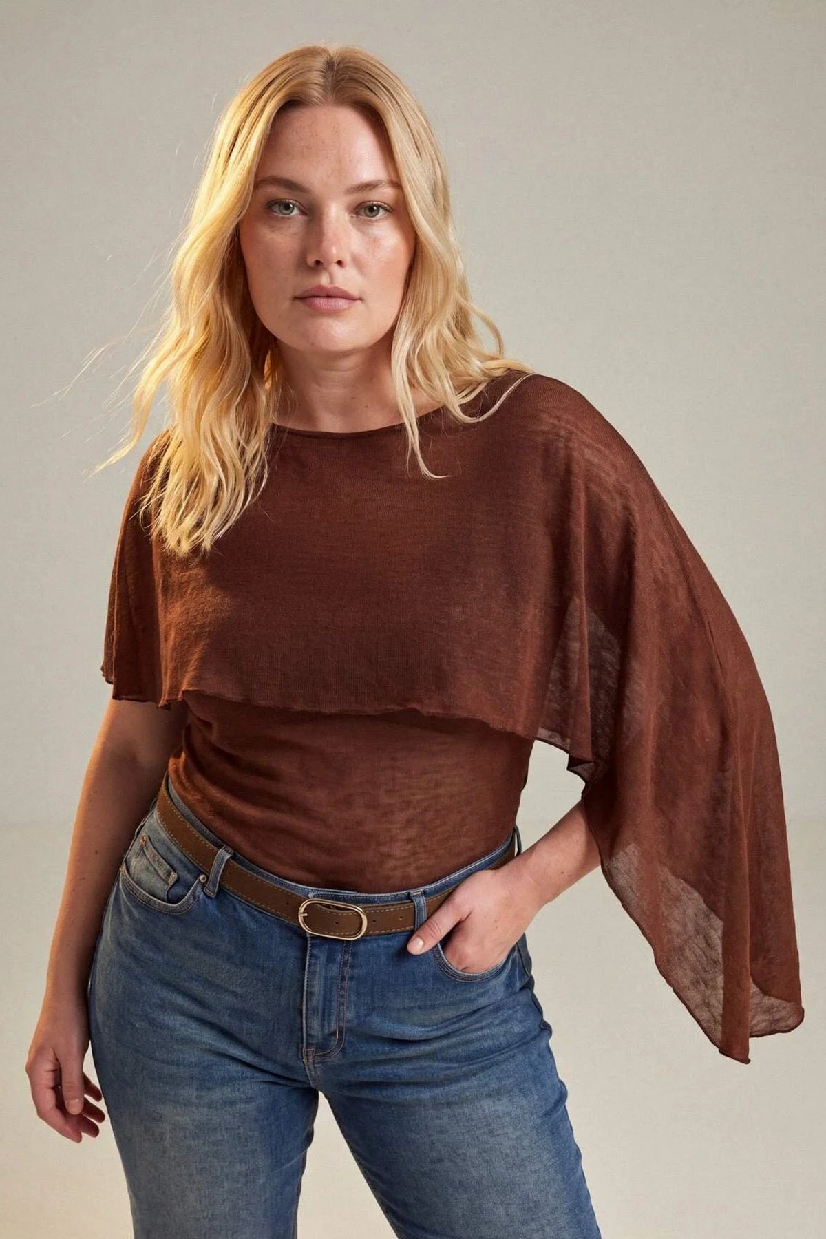 Bluza TBBAW27AF00073 - braon [djesi-src-3c9e967150fd4d1f12efb76f4ec73d03e7ab8aedeba1c27ff8cfd0cdaa4a2dc5]