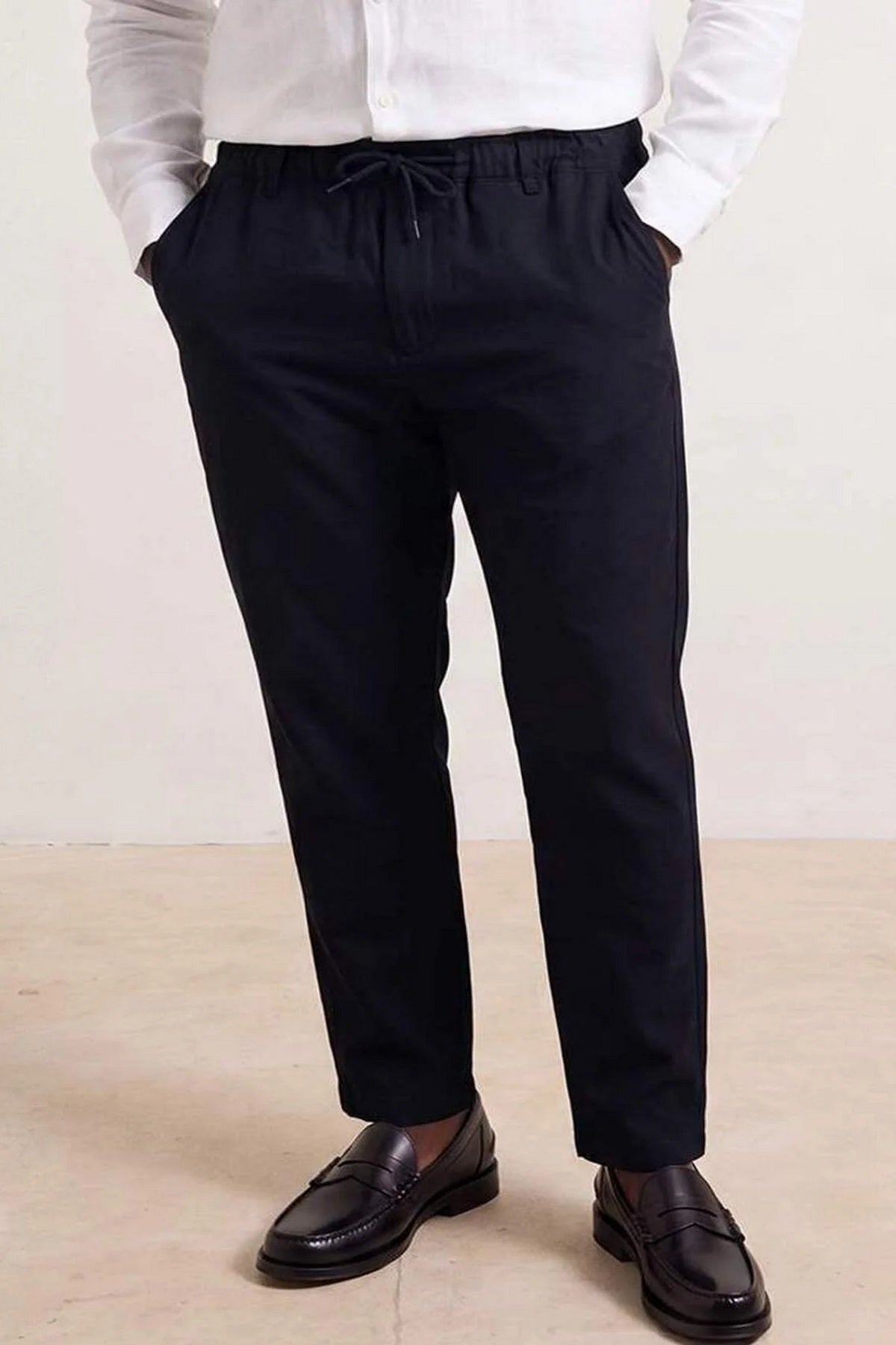 Pantalone TMNSS26AR00007 - teget [djesi-src-f14b7f11512349748215534f4280dc6ce2685e6fe49bfab64bc4ea9fdb99354a]
