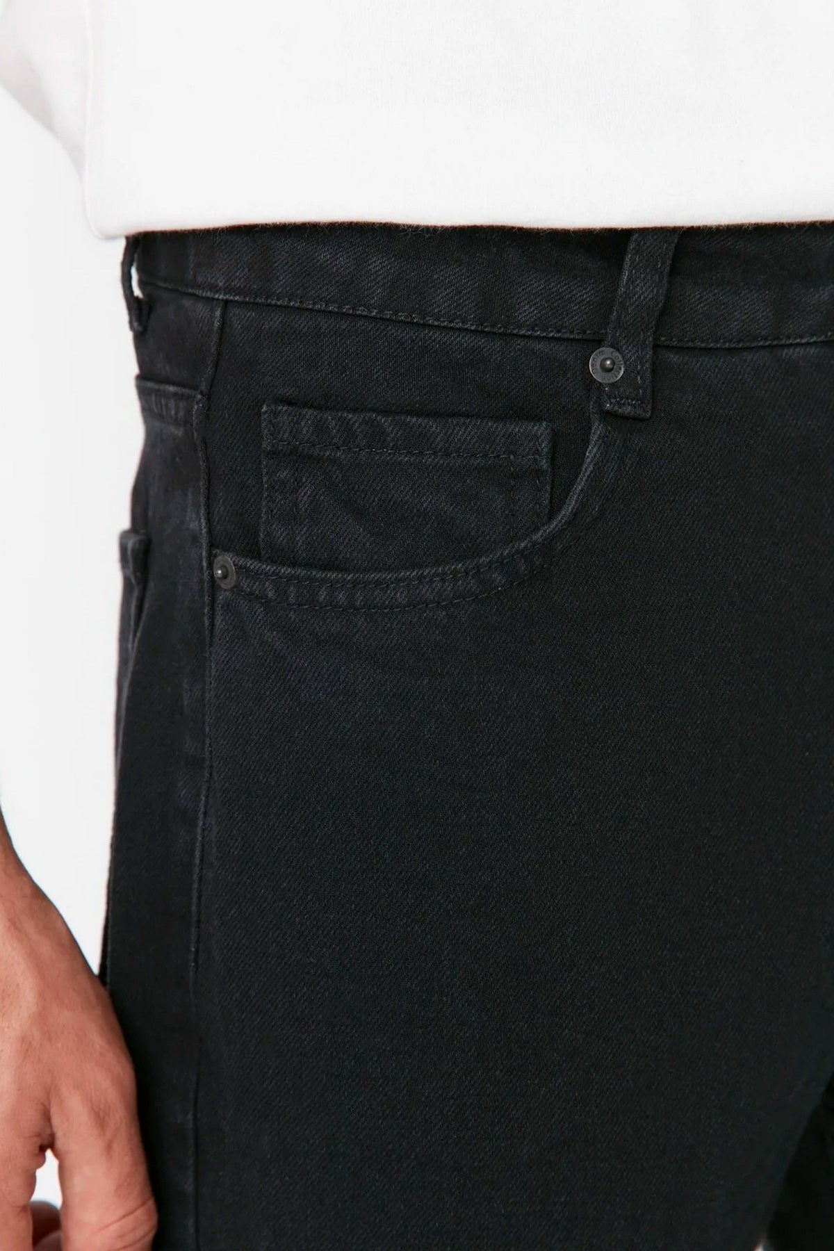 Jeans TMNAW23JE00062 - crna [djesi-src-acd155fa4690ae906128dcc1c1645ef3d185f155413b54e4cbd03e2435e51670]