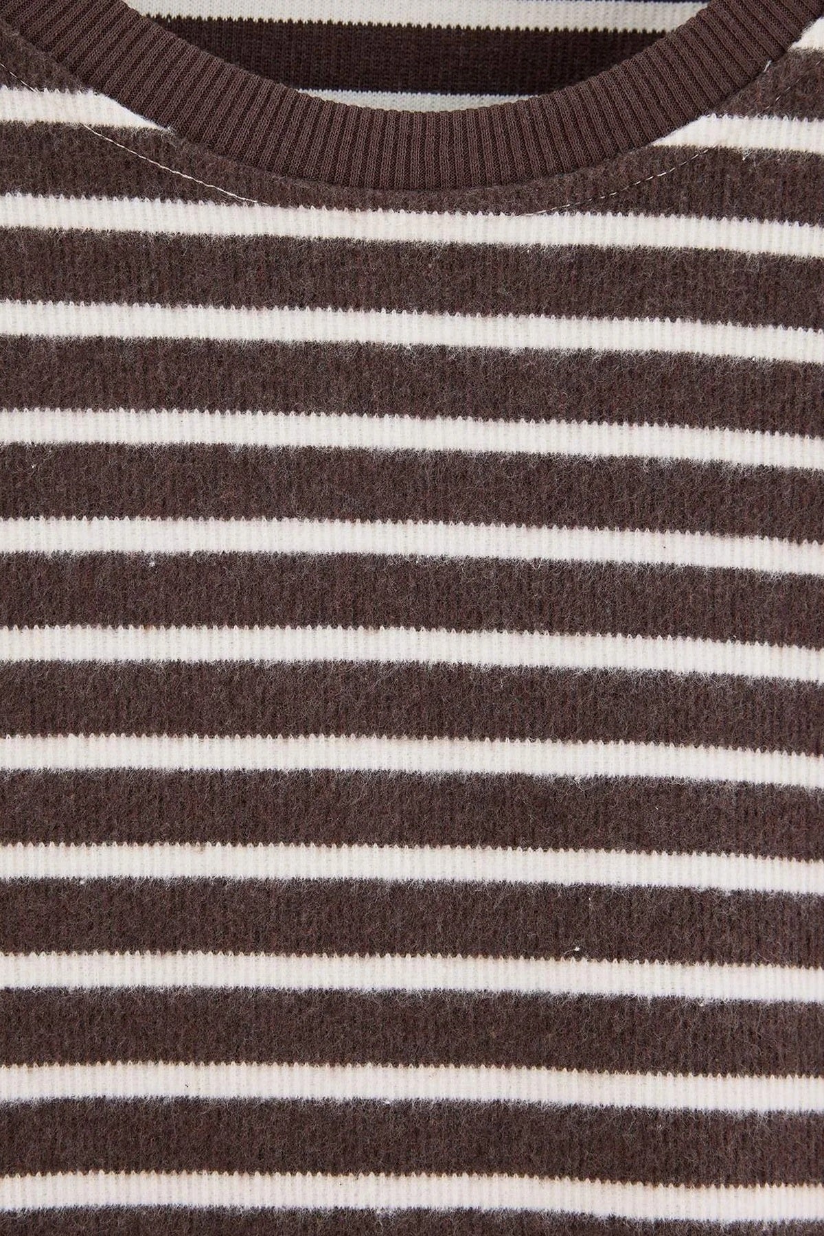 Duksevi TMNAW25SW00169 - braon [djesi-src-3203c9162ab96591acab1584716db228ced326fd3e60c0acffeead540eac4959]