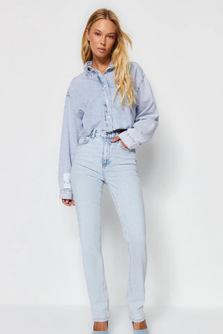 Jeans TWOAW23JE00657 - plava [djesi-src-3a561a2fde1c90d5116a4c37c372b9d440ce63d5520921472887fc66ccfedc7c]