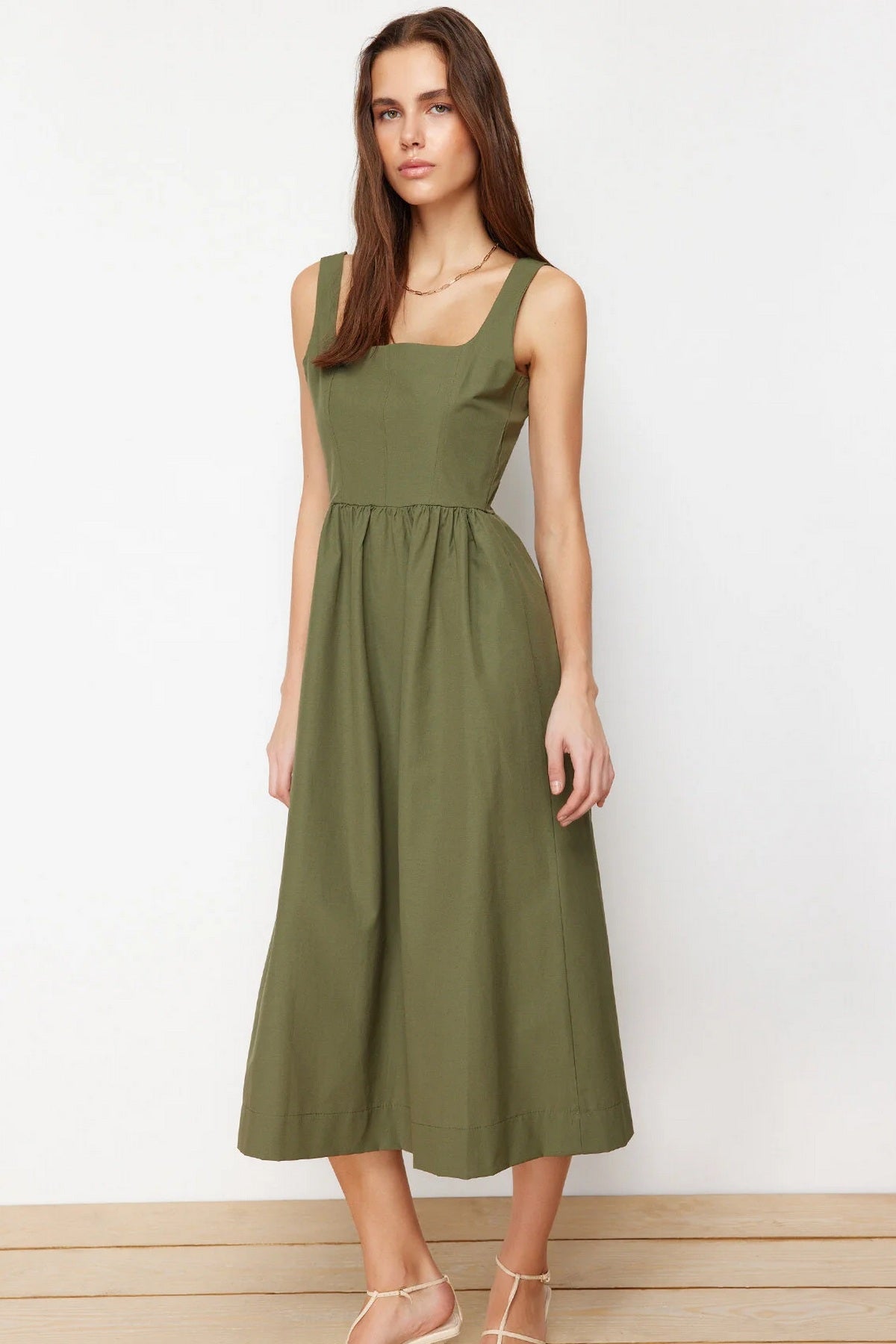 Haljine TWOSS24EL00038 - khaki [djesi-src-3b9a848e05bfce638512ef4c93c6d70ad4c2d8593e987fcddf0452a189a418cd]