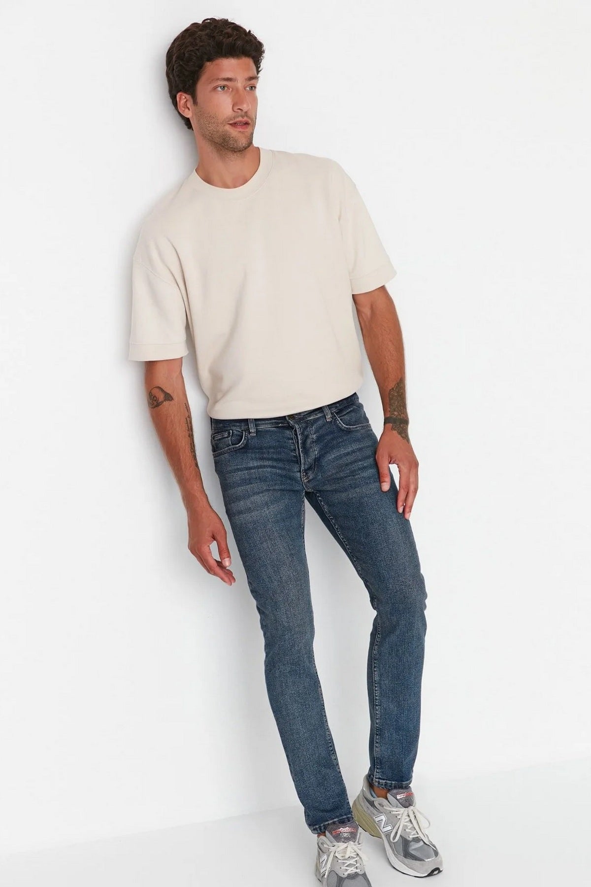 Jeans TMNAW23JE00047 - plava [djesi-src-90dfa92c2d7b8e464a4c96bf2145c4497ad59fdf41fb0c4ad9331d168f47c1bb]