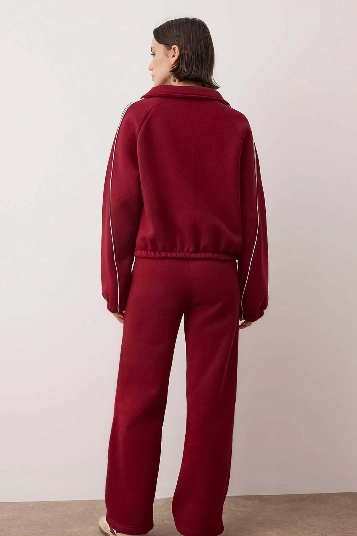 Trenerka TWOAW26EM00017 - bordo [djesi-src-9b34ee86dbab7901dd440e4a5fcba480c342f8bffa1c2f1c55ab5601b9c01b45]
