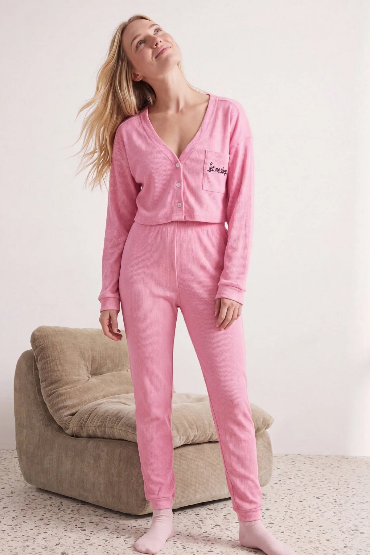 Pidžame THMAW22PT0511 - roze [djesi-src-87d8fe76565621180e73017d3de35e20933aeb29251669766023993cdcf28398]