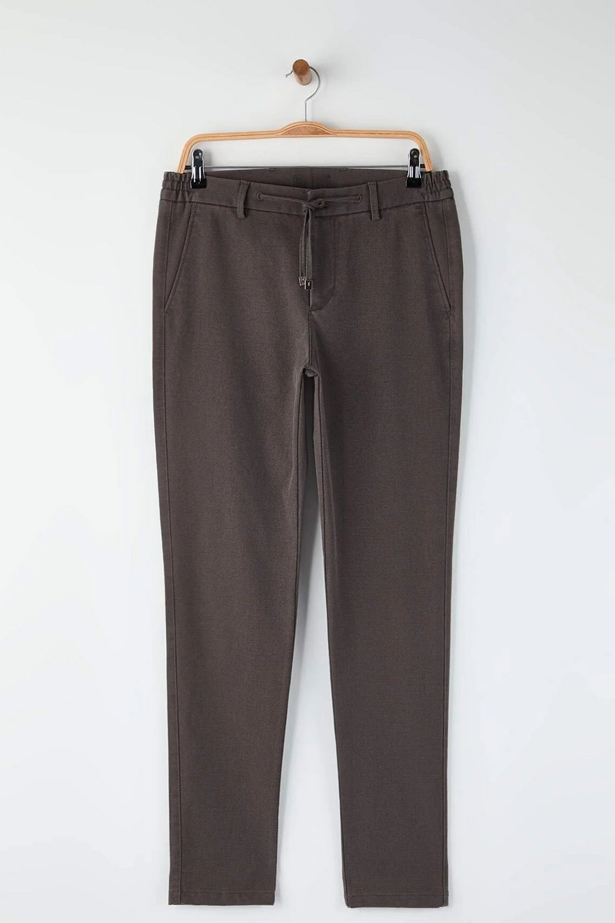 Pantalone TMNAW26PL00007 - braon [djesi-src-2e64b955f5b1a398f93c28394ffc51a8b62b731684b26ab07c36d839d7d7b854]
