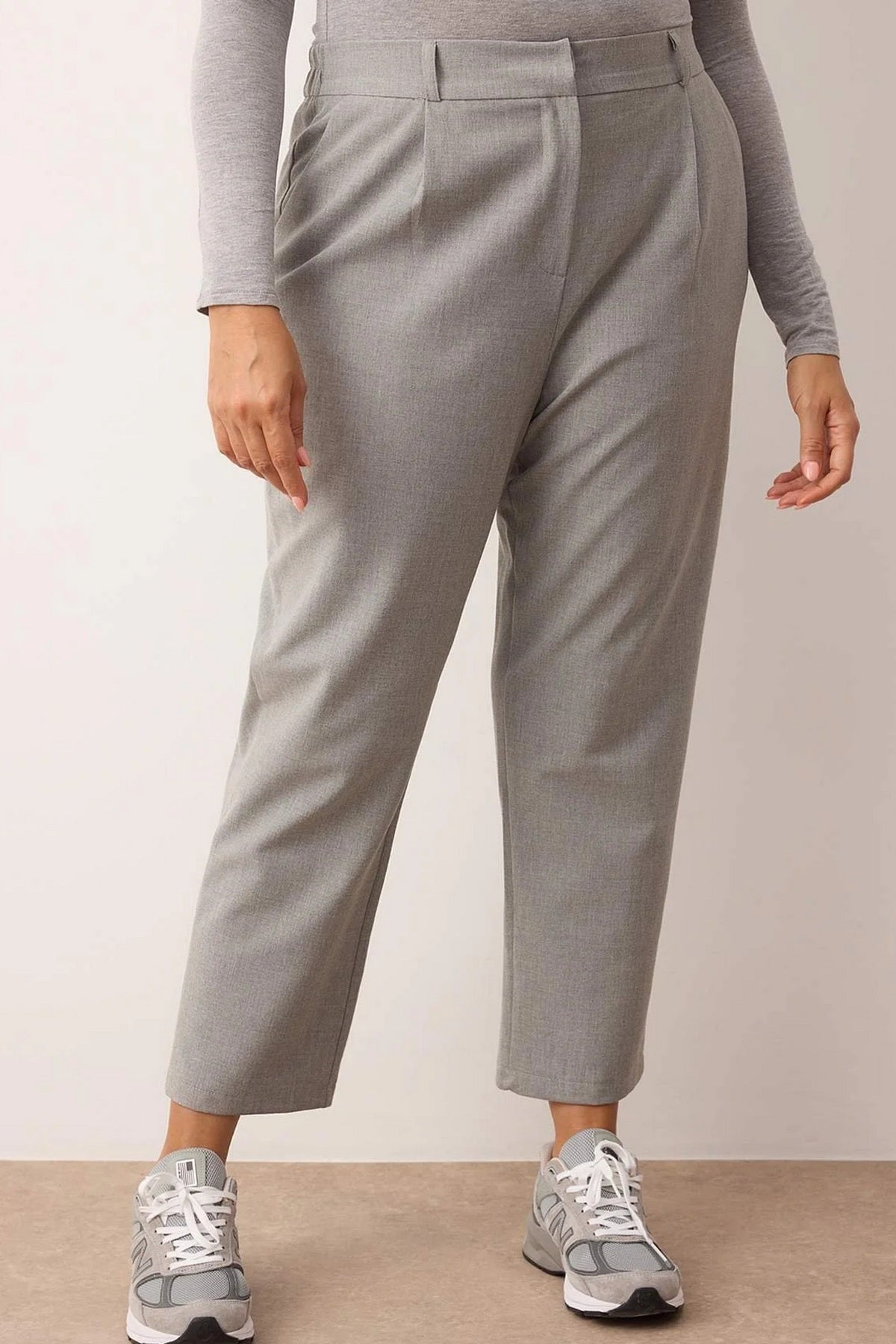 Pantalone TBBAW26AR00012 - siva [djesi-src-018c3f662569c7bcb3f63a946cb3eaa8ecba796fd726a204a6fc0b4262987bb4]