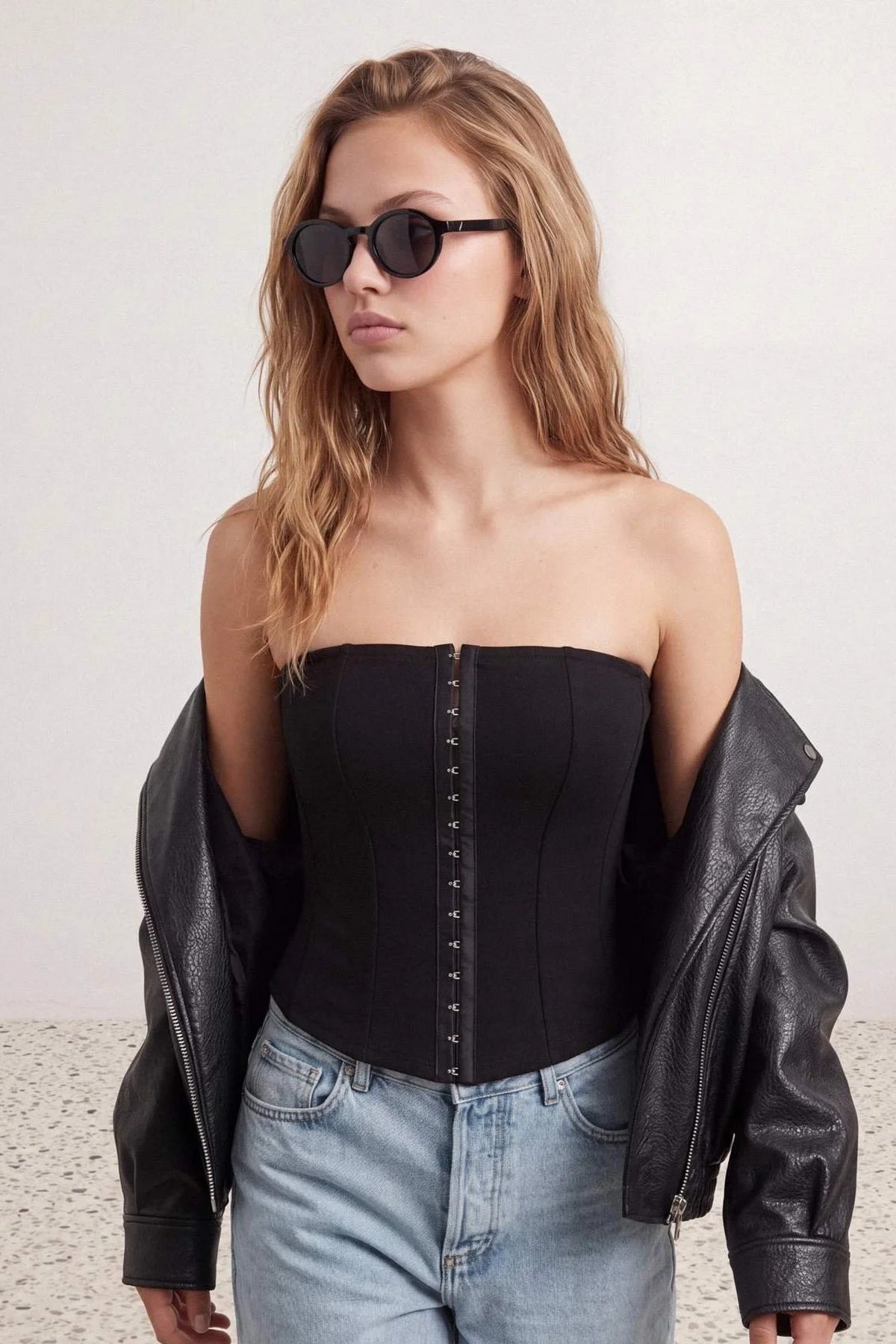 Bluza TWOAW27BZ00382 - crna [djesi-src-1fae7b707618751a41e69c595165fcea4a79be19bc7500e19f47a6175f3e275c]