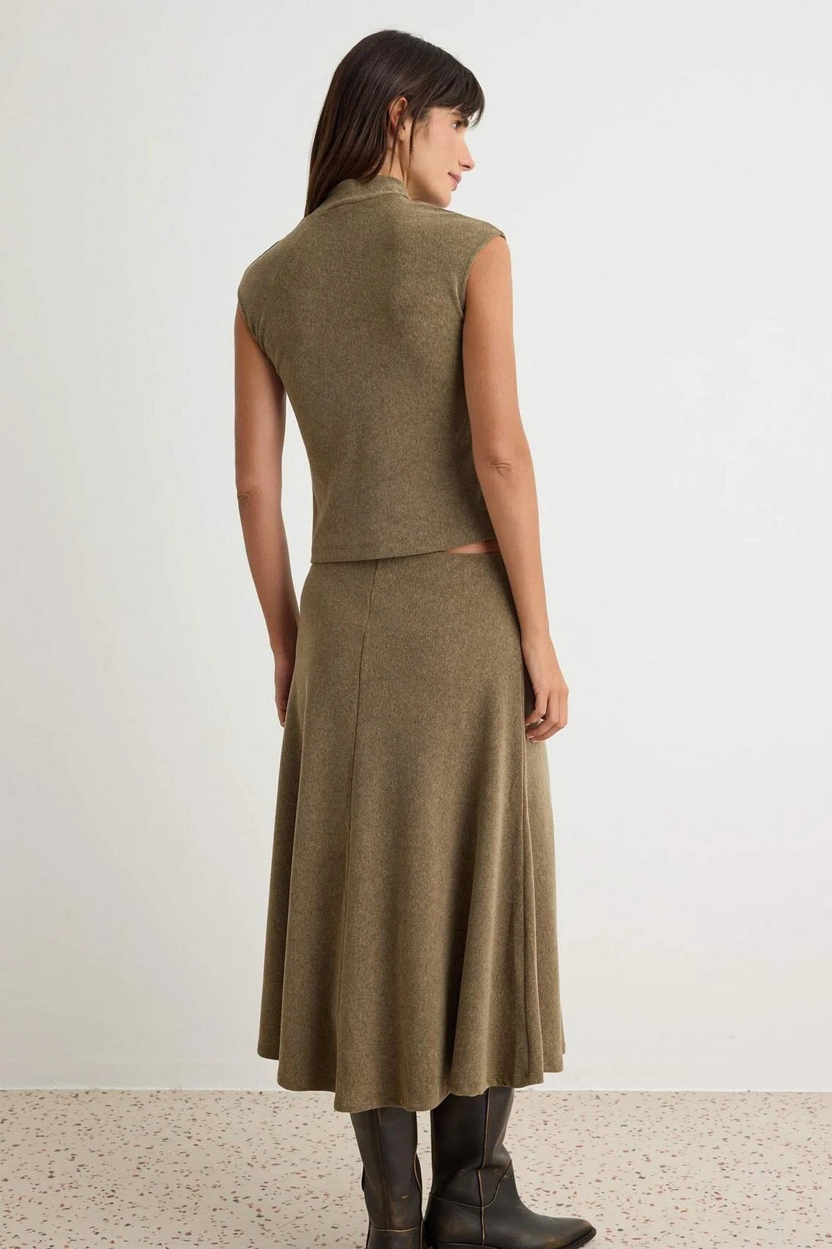 Komplet TWOAW27AU00153 - khaki [djesi-src-2fa3218e8dfef7bd529afe96a84c346a90122fa167a8905ad26d900527c25527]