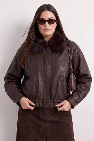 Jakna TWOAW27AW00007 - braon [djesi-src-af124d56cfe38033e155aca40e7e3e3dbd527a845d04b4b8bf298f19a5662596]
