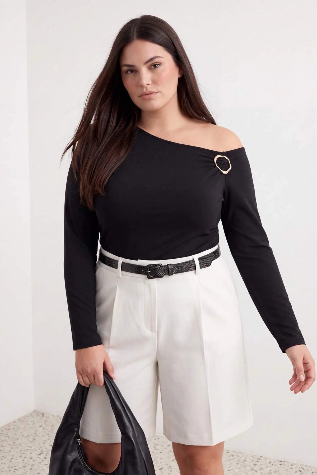 Bluza TBBAW27AF00040 - crna [djesi-src-a6dba4b6560216c6b66aab4227e0226705647bdb0998866b89c502ce40b30028]
