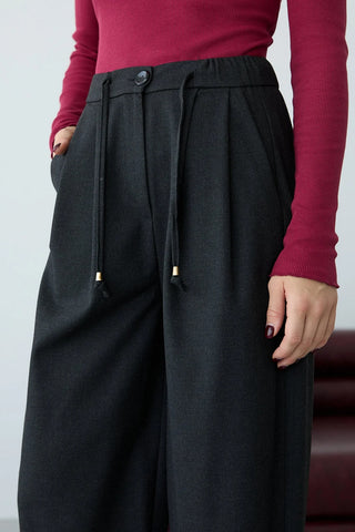 Pantalone TWOAW27PL00101 - siva [djesi-src-6d7c8f08f92ddd30a370e512a4f951cf7acfc4e766be65793d0083926b48964c]