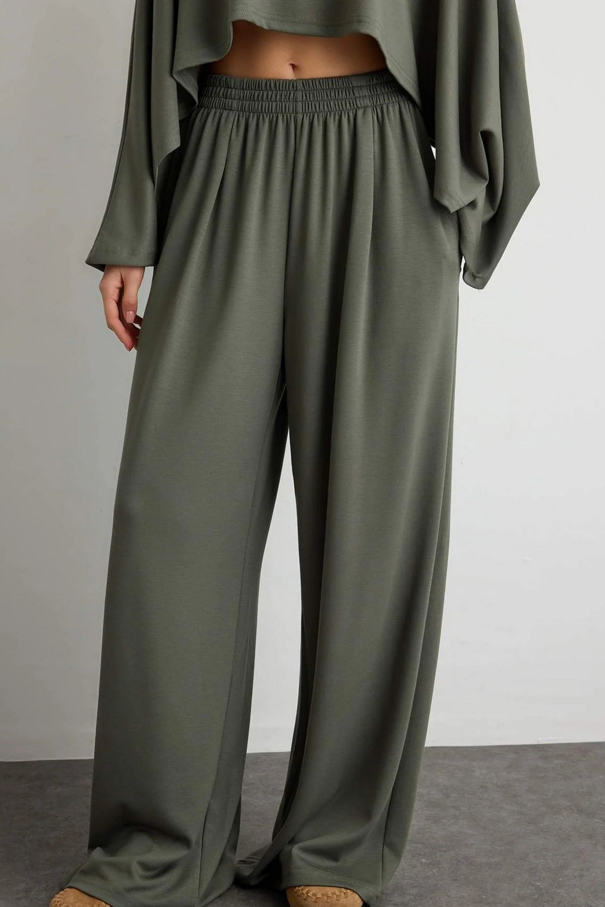 Komplet TWOAW27AU00128 - khaki [djesi-src-f113d8e60d1be5a0459793e012a9a474ec0dc4e8bae735b65bf2c9537e8c92d1]