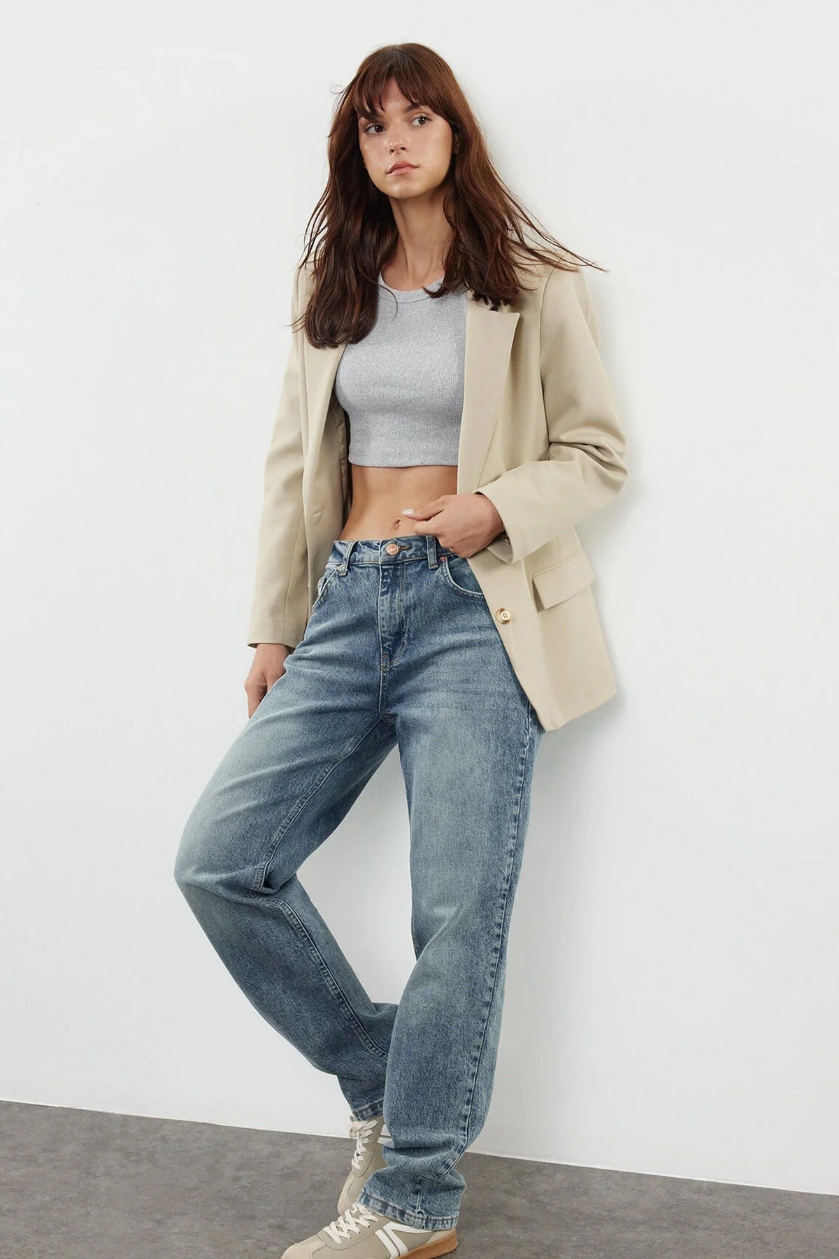 Jeans TWOAW25JE00076 - plava [djesi-src-5637d5b14cc17b9e452f655bb28eb2dfef5f2b3079a5e4e476662986203f1e58]