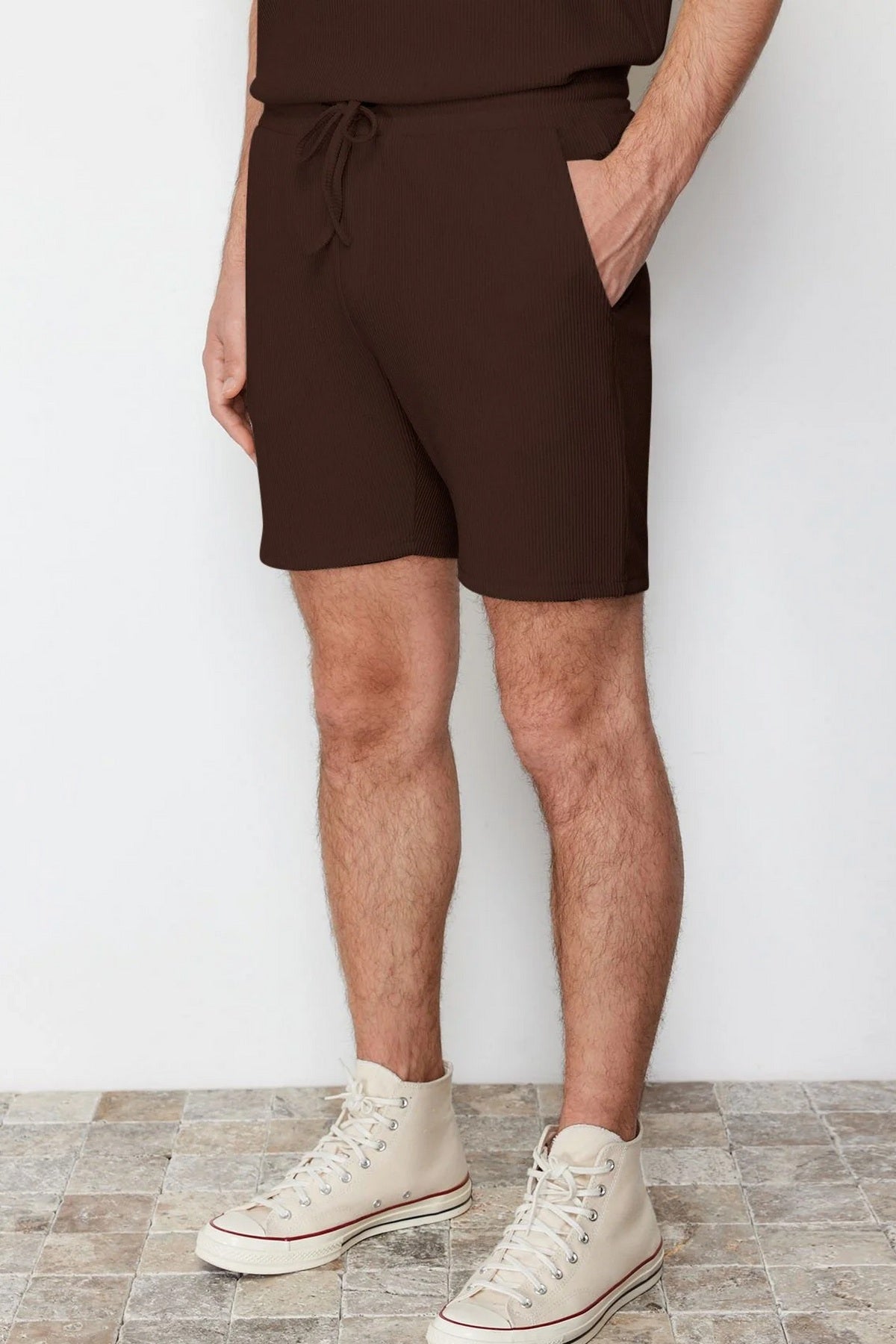 Šorts TMNSS23SR00039 - braon [djesi-src-321df231e901bef72df95a29847bcf2b9a14adb79c5ef01d67d08b6e088e245a]