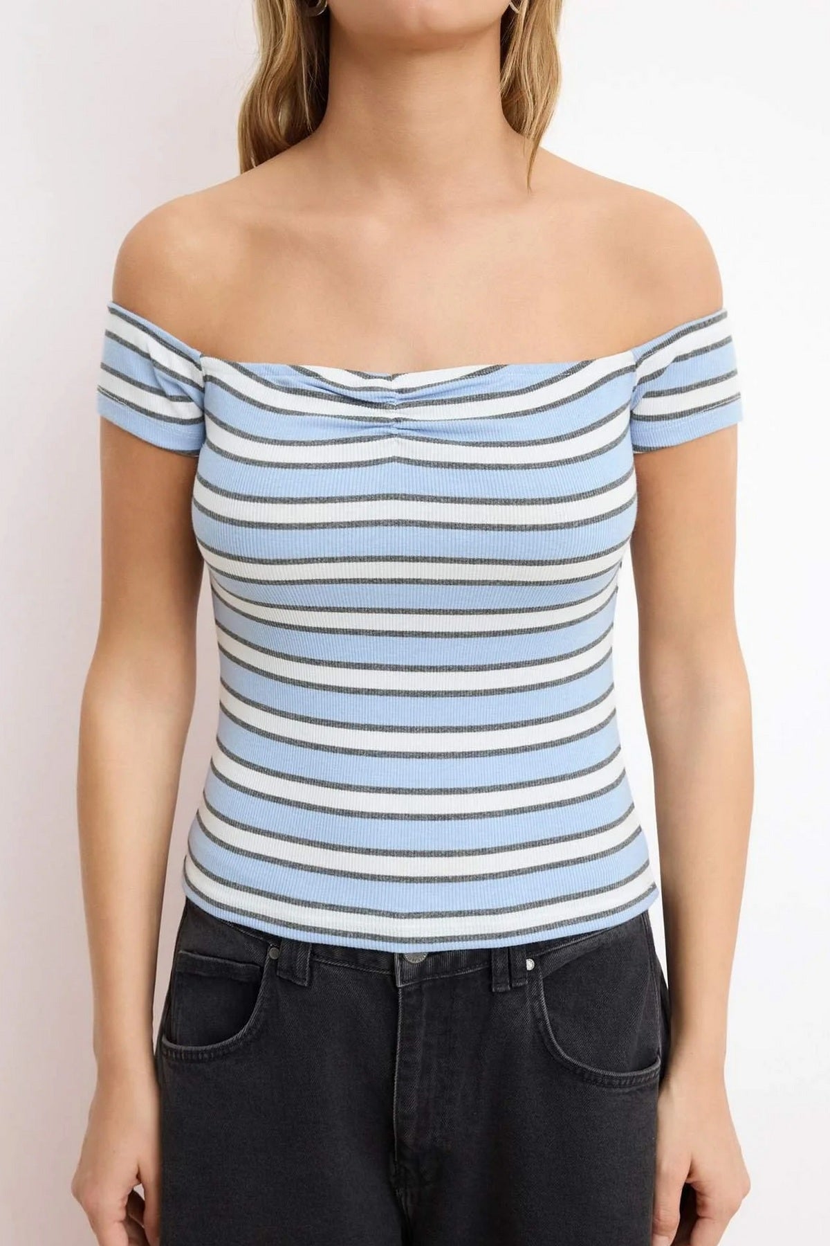 Bluze TWOSS26BZ00074 - plava [djesi-src-e85f2beda27bb95693ab0942de75d082e1d648967fa33e56bbb07d0e7bb08376]