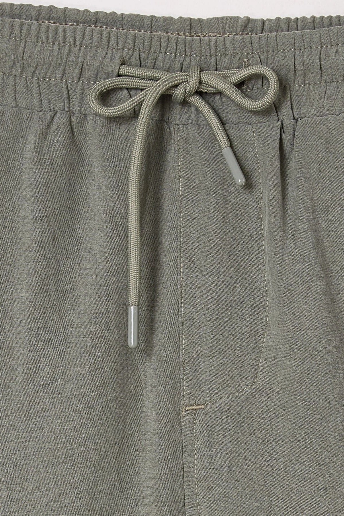 Šorts TMNSS25SR00009 - khaki [djesi-src-6636fe2efec38357bf85c4df36a75e02811c3cafd925199d4eab421cdb5d7c91]