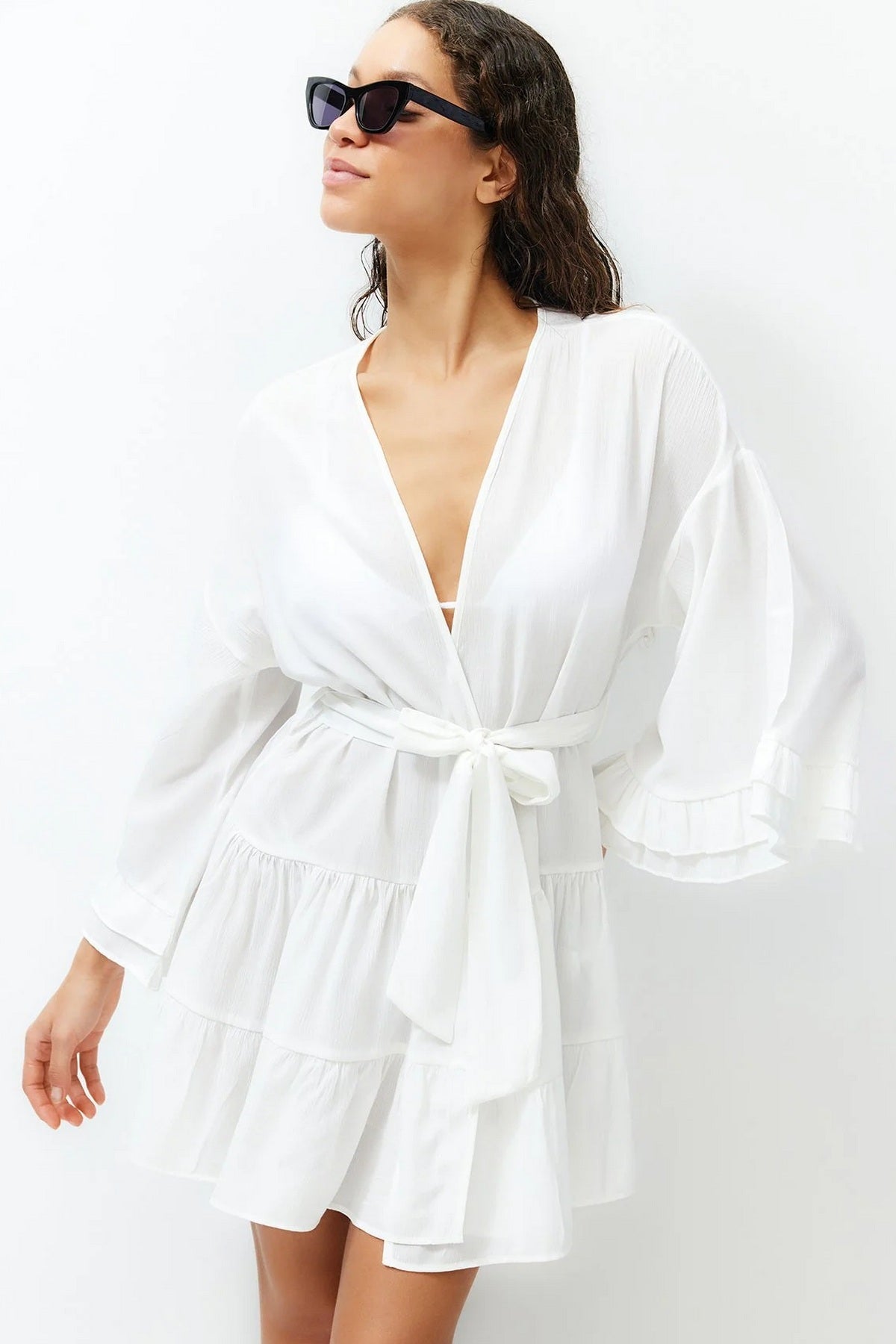 Kimono TBESS24KM00032 - bijela [djesi-src-08c86b15cf080f712a27709adff61cb67f54381a1bf3ef997dc8f4b32fb14ae5]