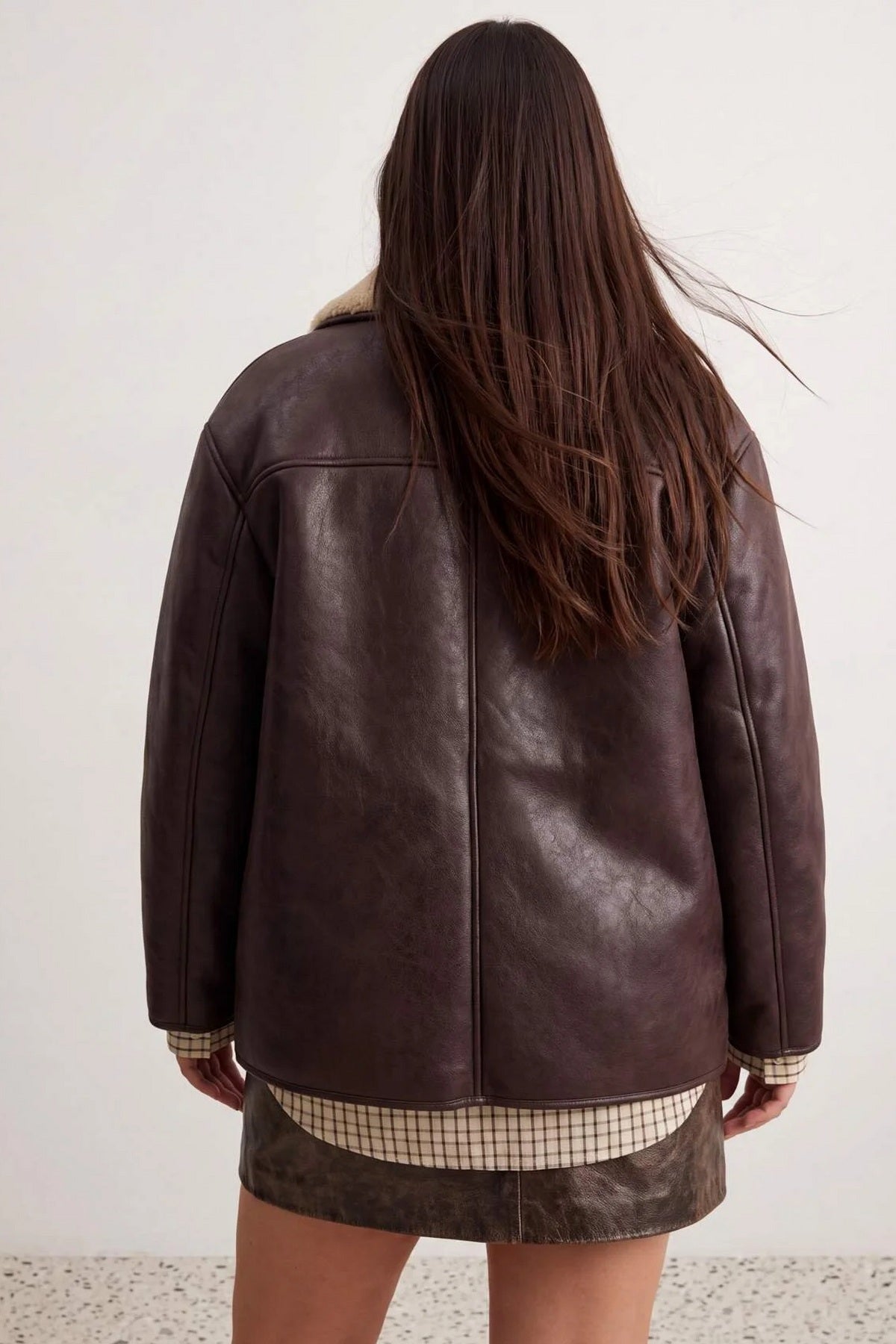 Jakna TWOAW27AW00005 - braon [djesi-src-571ed142d2d2c447591ccecfdf28738bd80e74f305de83bddc0563d8347b7c5f]