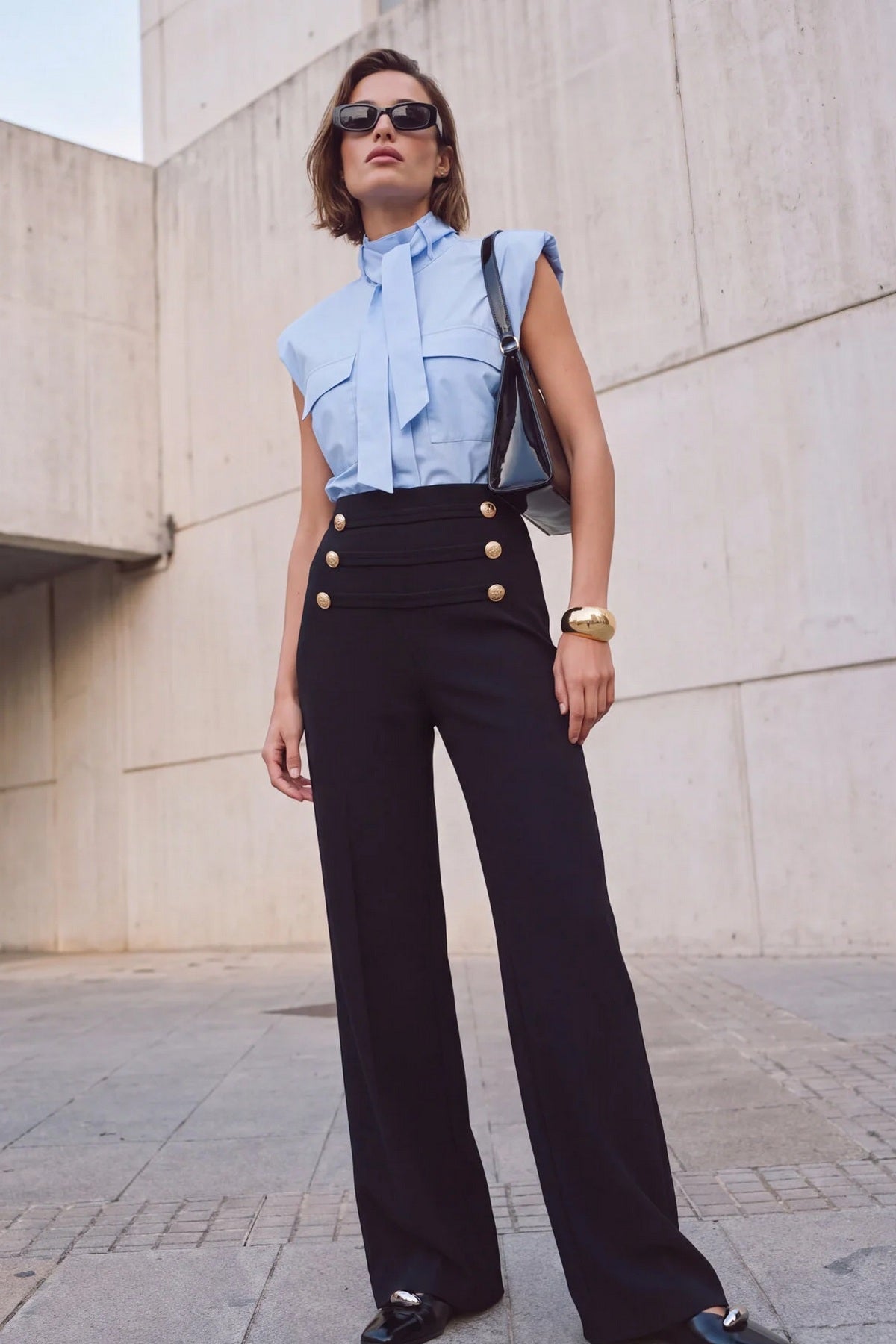 Pantalone TWOAW27PL00093 - crna [djesi-src-4ecf137afc744659484128d24e65cc0b147319cadd1606cf0a863b8b1a1dc51e]