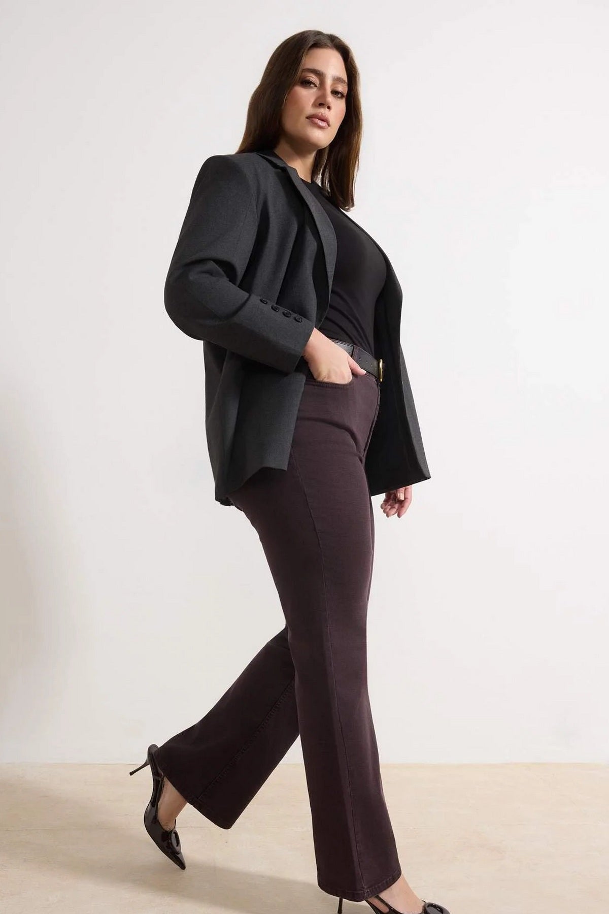 Jeans TBBAW23JE00001 - bordo [djesi-src-6d189aa01d514df1f957734b9e4e7081d27f120bea9e4988f41e801afcae5459]