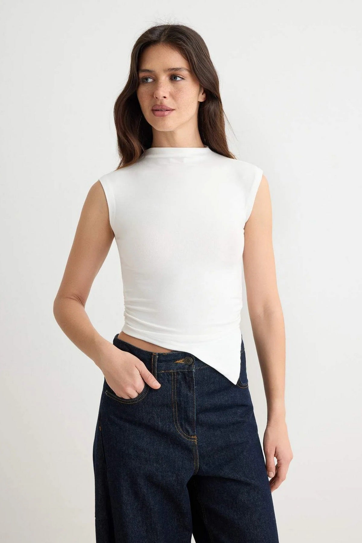 Bluza TWOSS26BZ01131 - crna [djesi-src-111252a950a74ad3704f7b2aaf1d3c158d15cbf9ce2f9ed481aff7e316eed6f7]