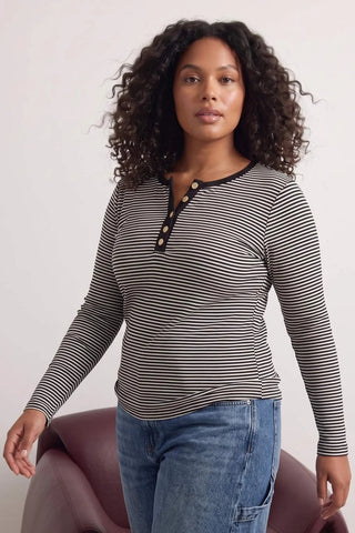 Bluza TBBAW27AF00095 - Šareno [djesi-src-ff73afa67e9306fbe73662c25a7c2867e7d5dd83d65fec9c27cc3a6eacdf165a]