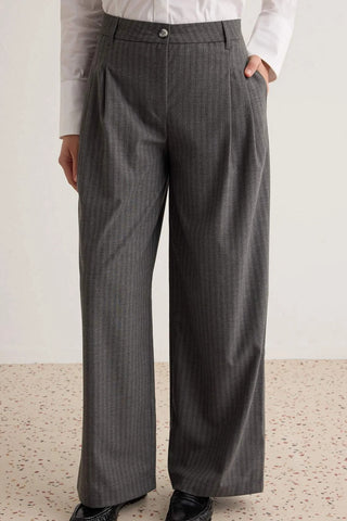 Pantalone TWOAW27PL00061 - siva [djesi-src-6fe3febddcb104315ede4df17f6f9357111eb16984588b3a4e72c7ffe7cf47b1]